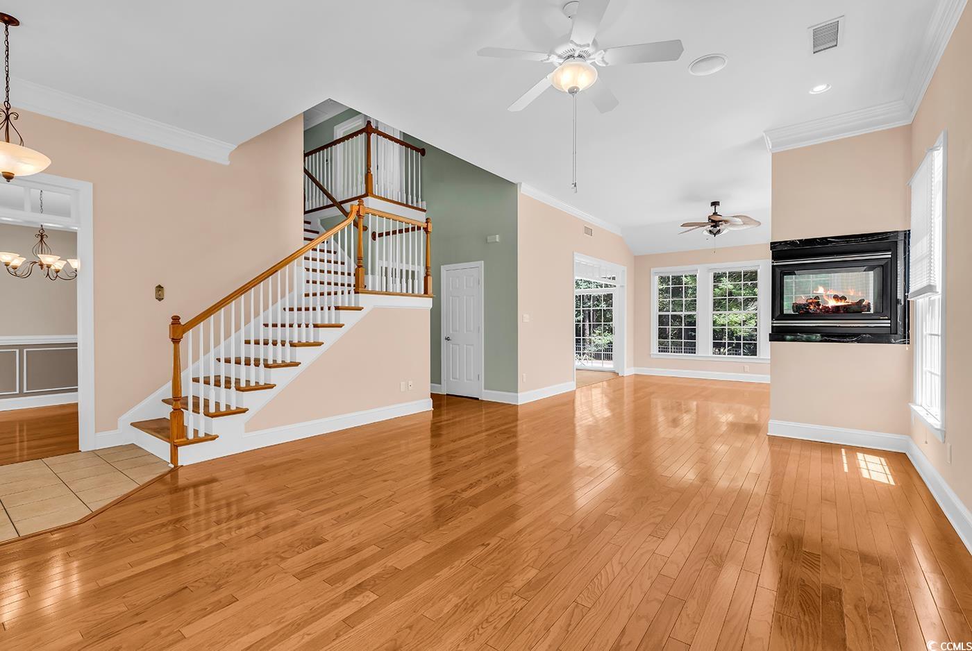94 Hunter Oak Ct.