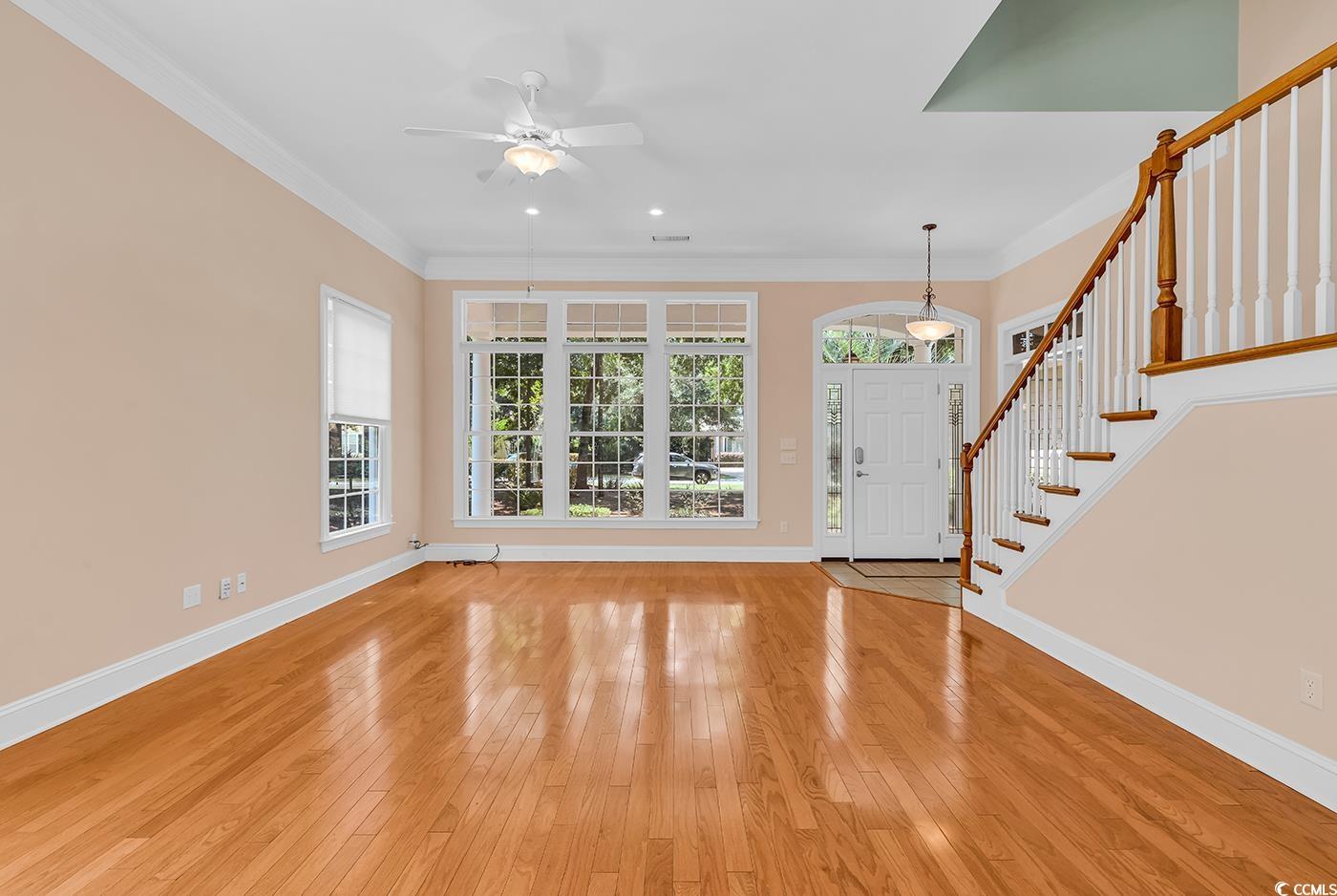 94 Hunter Oak Ct.