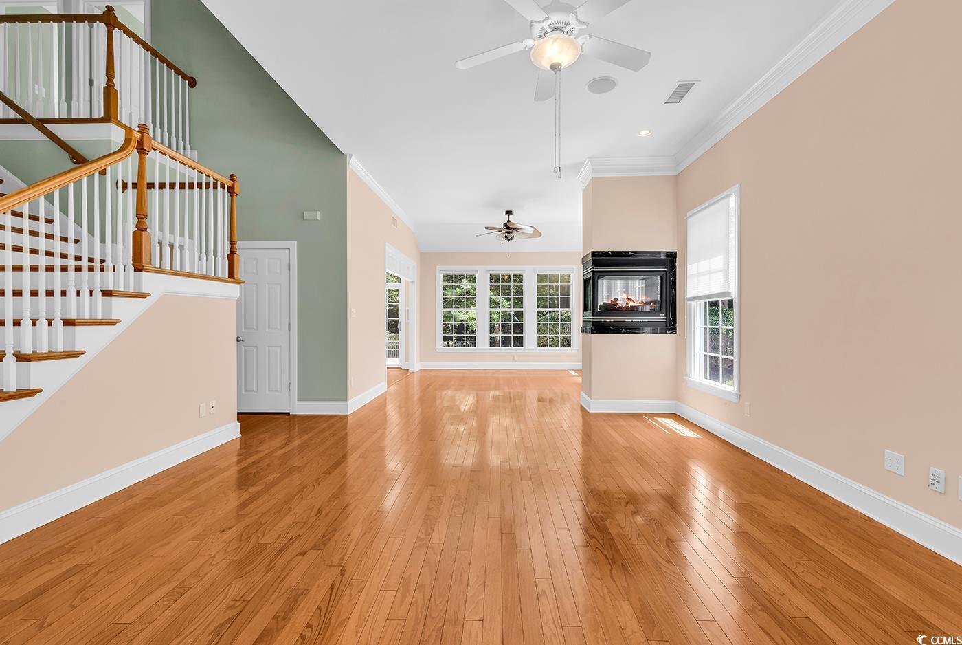 94 Hunter Oak Ct.