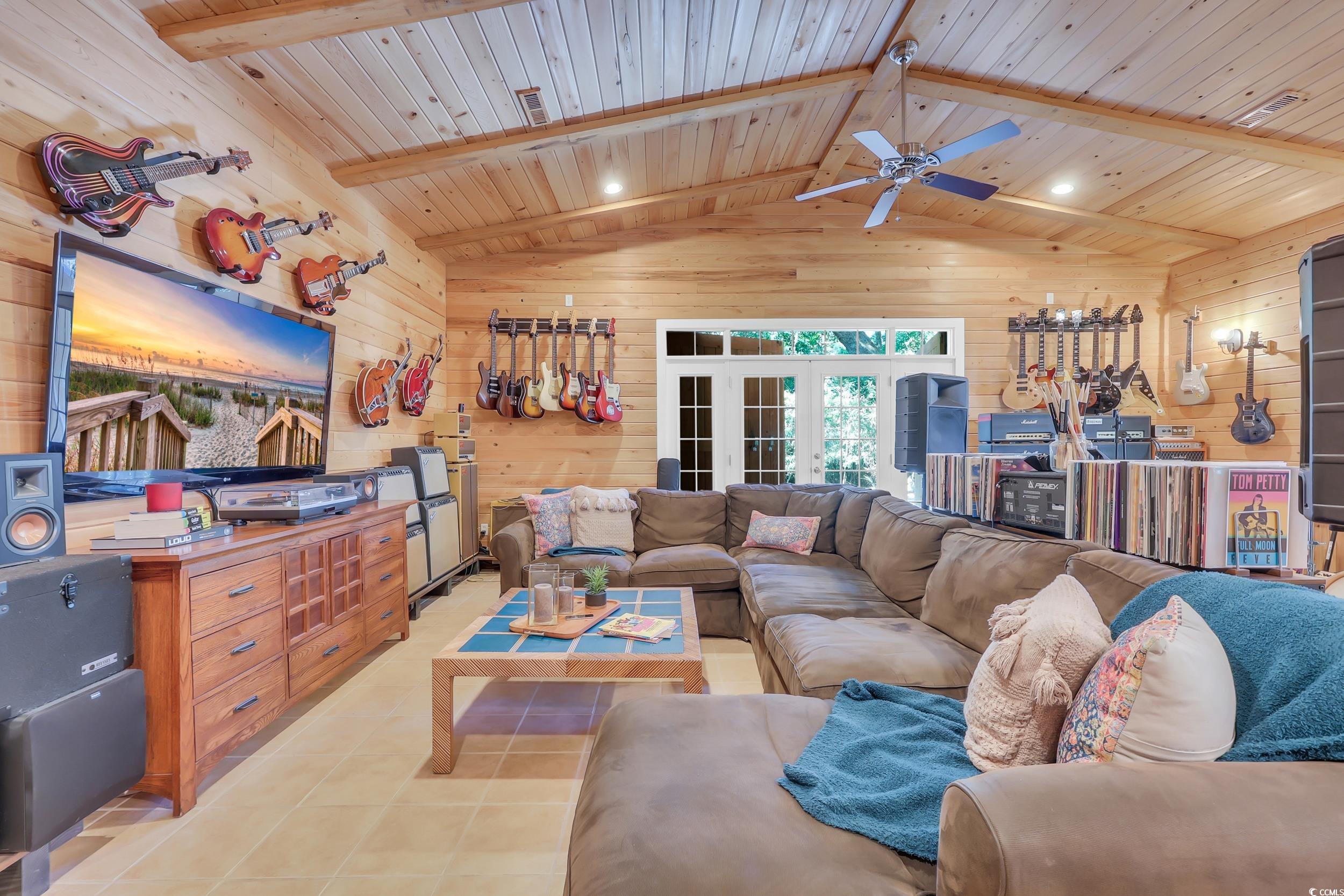 118 Old Carriage Loop