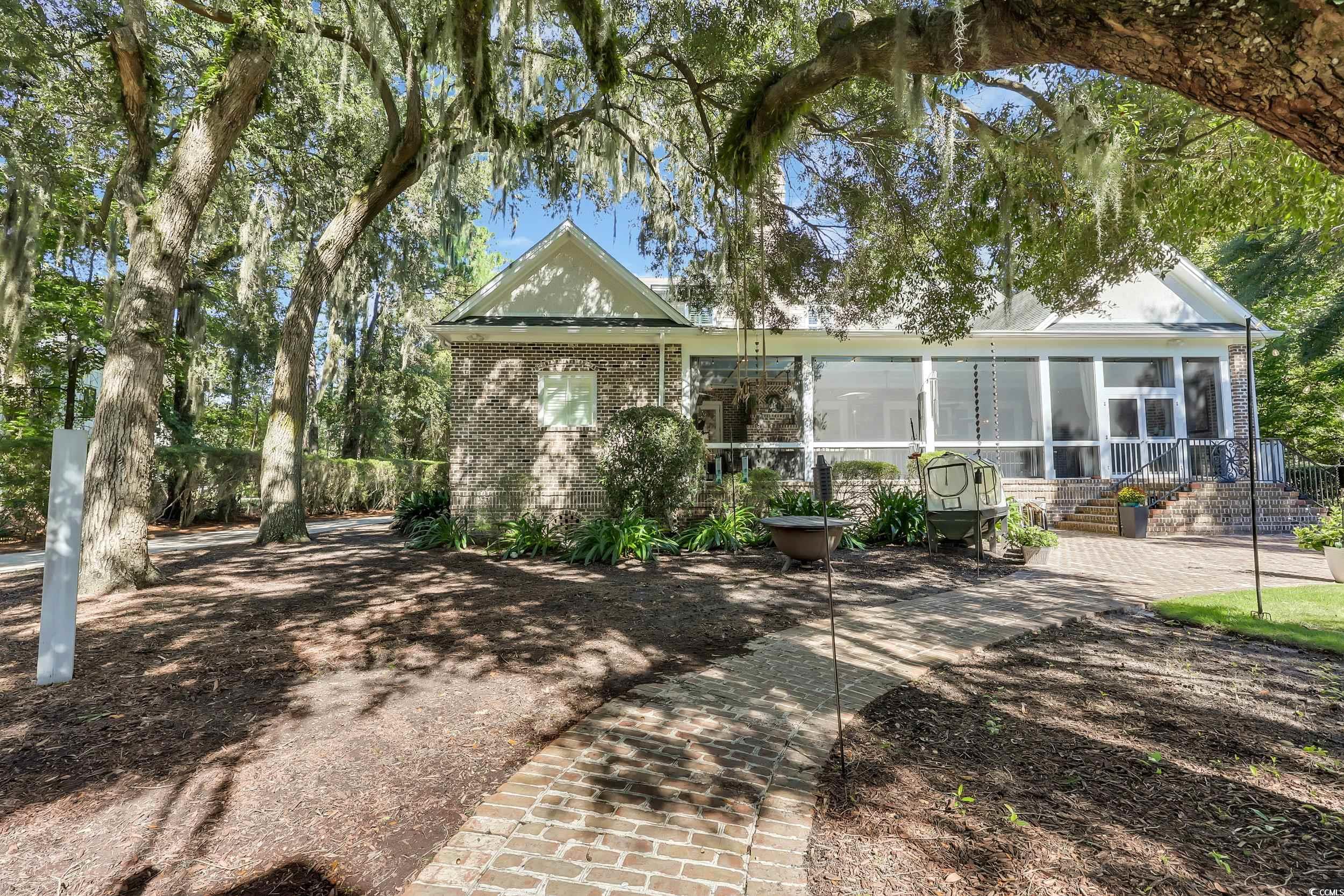 118 Old Carriage Loop