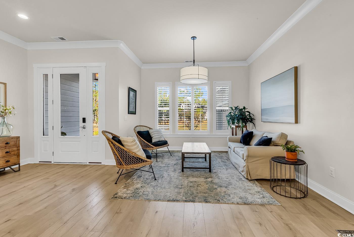 1195 Beaumont Dr.