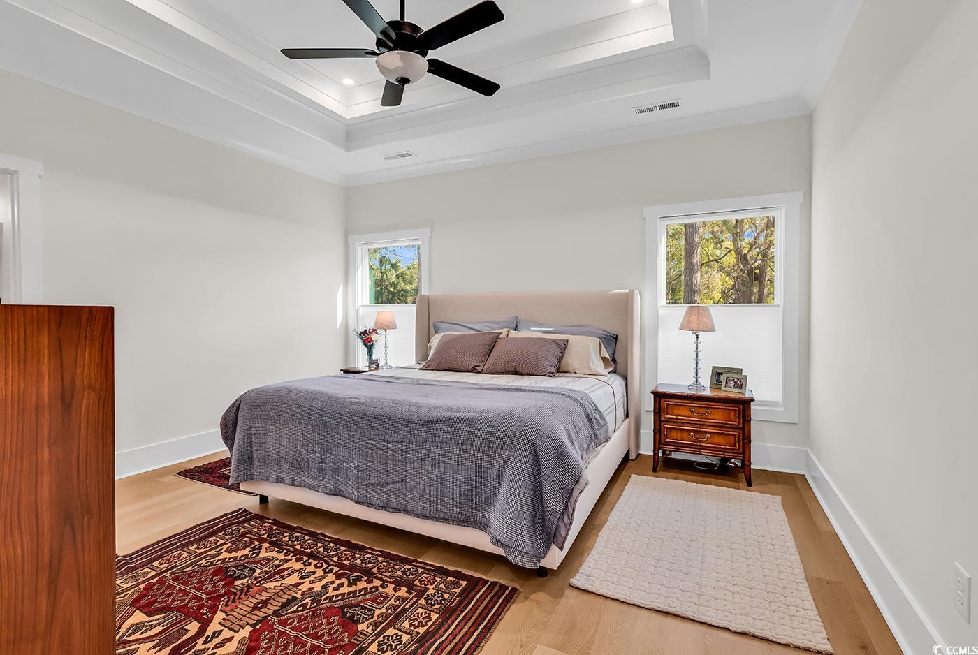 1521 Hawthorn Dr.
