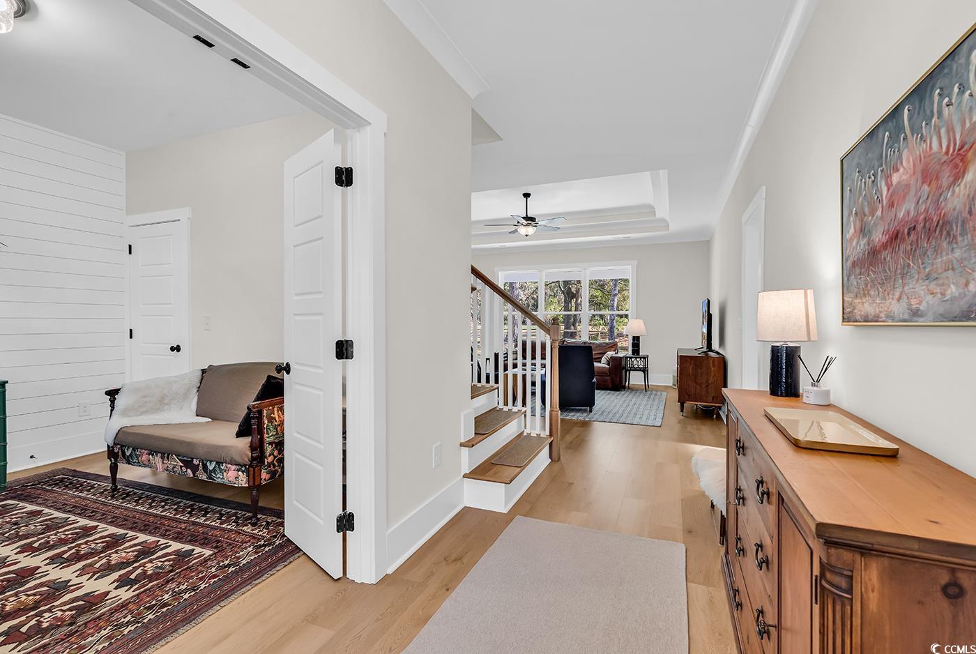 1521 Hawthorn Dr.