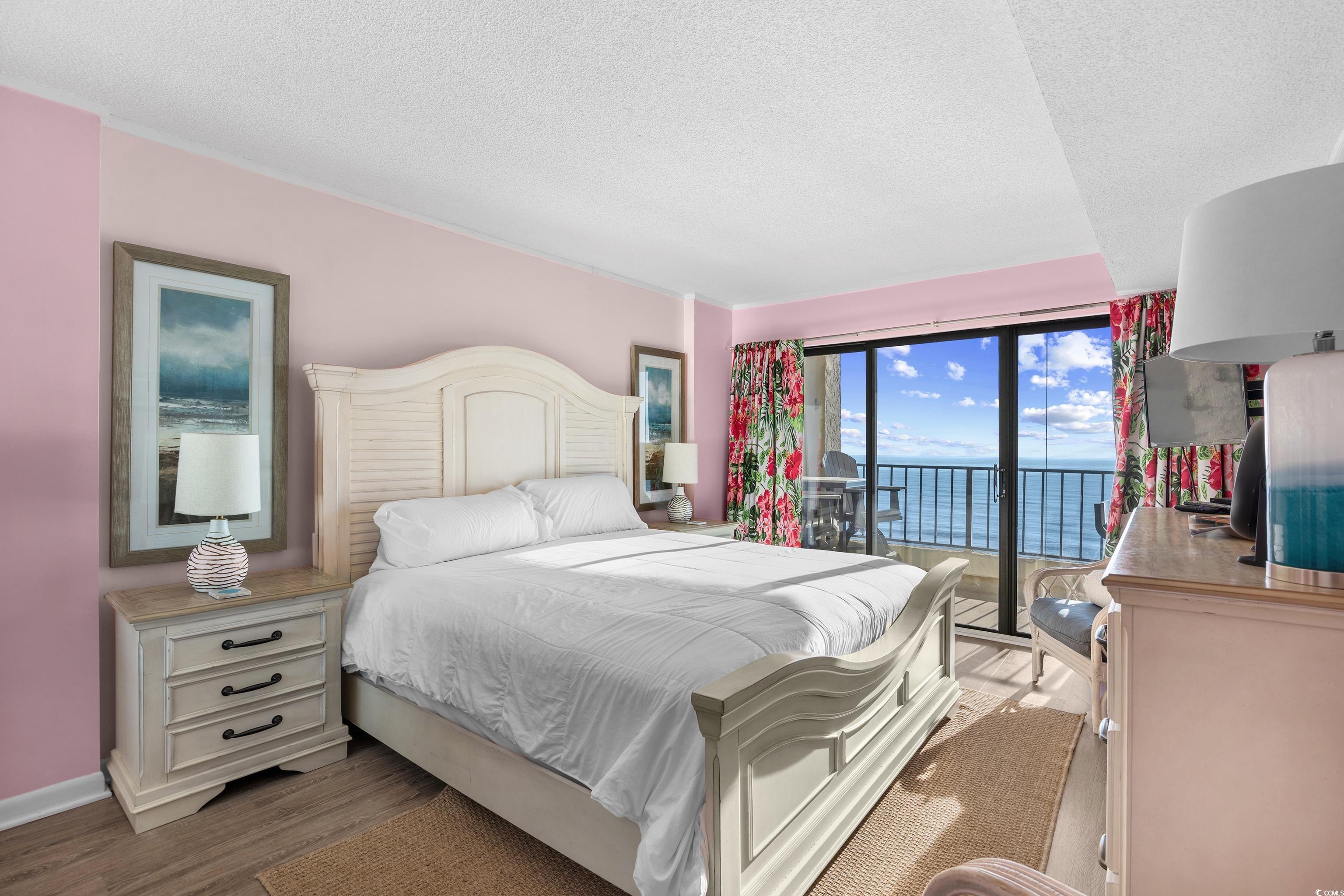 912 N Waccamaw Dr. Unit: 1004