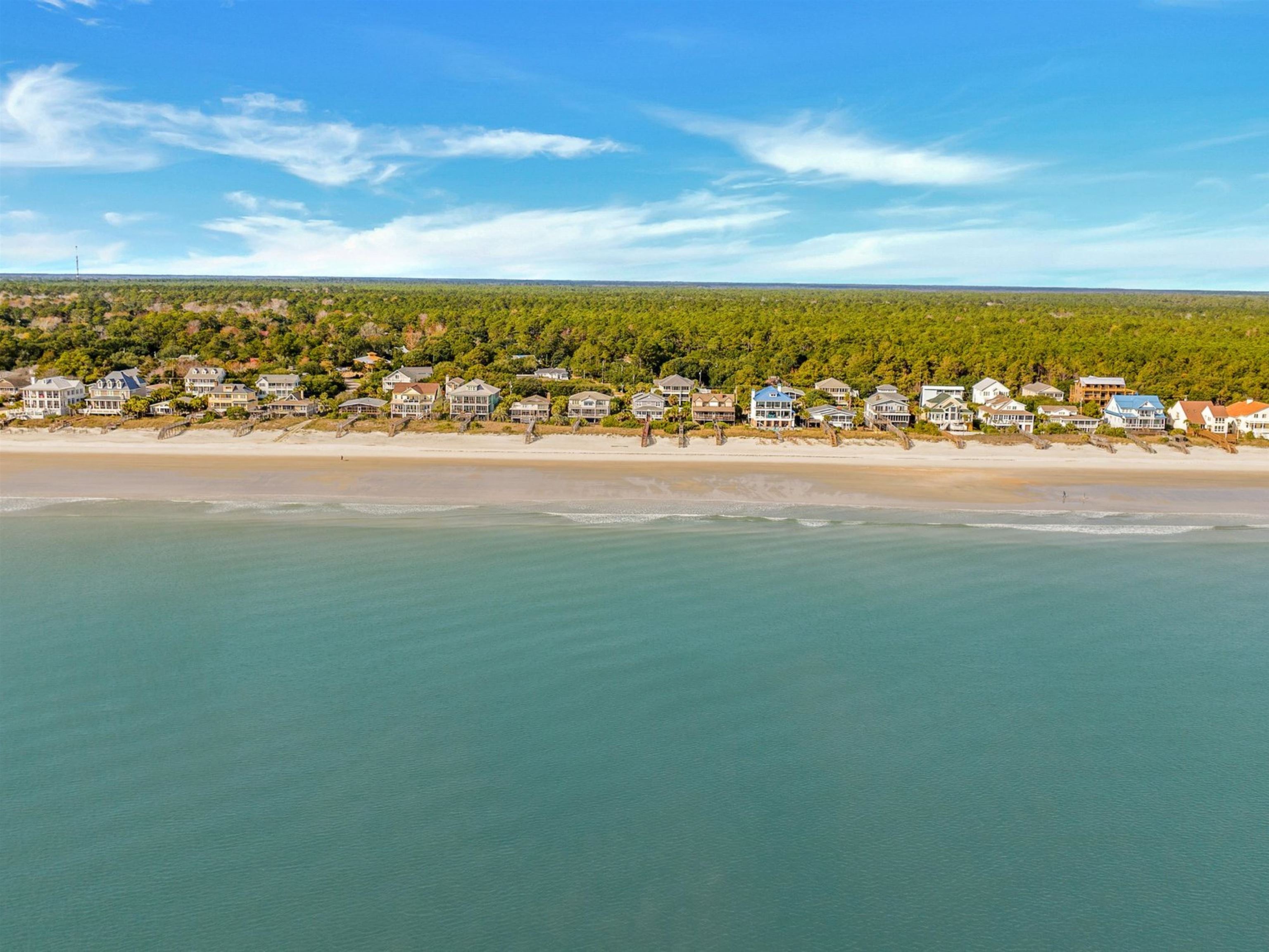 352 Lakeshore Dr.