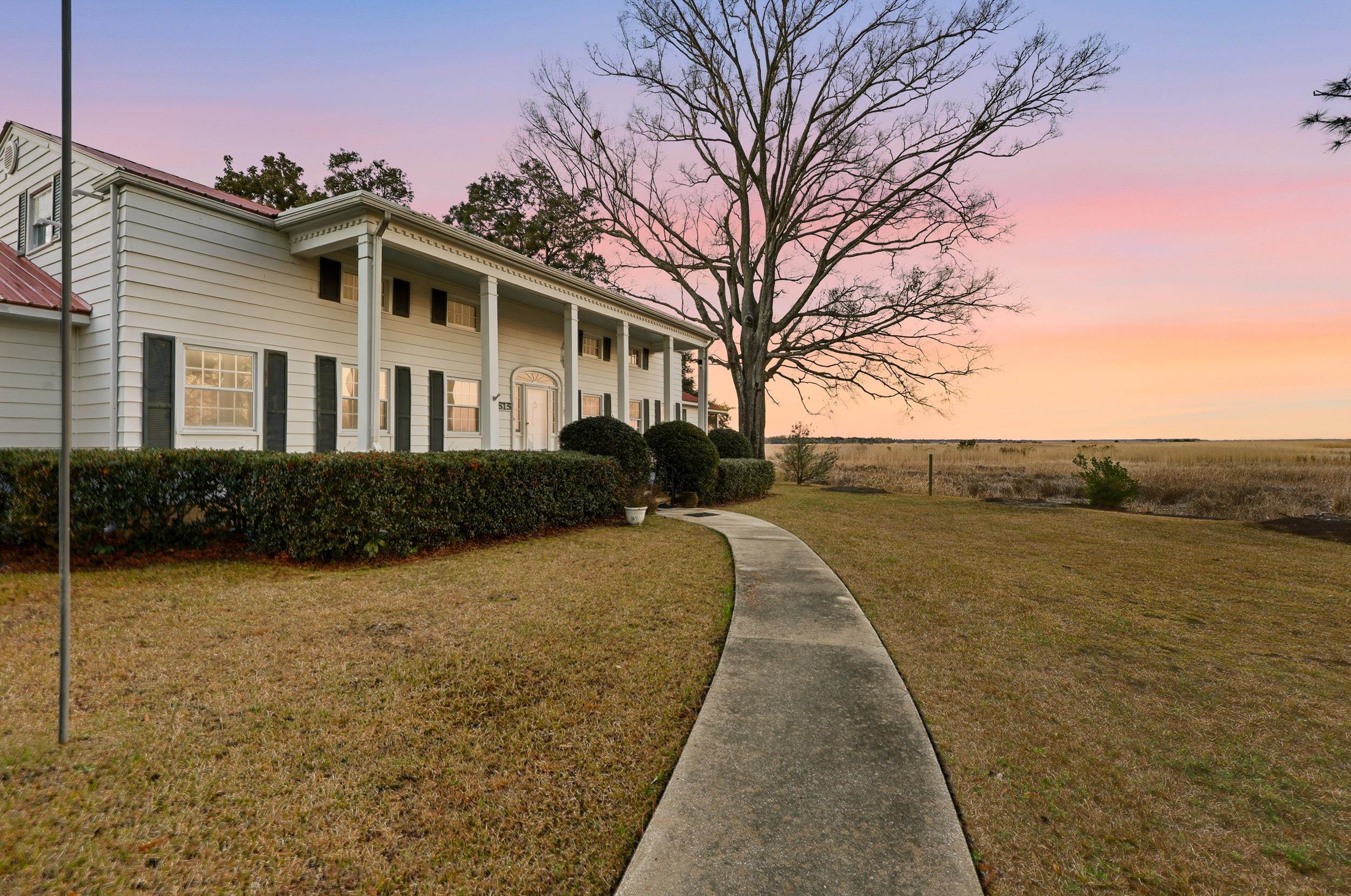613 Cypress Ct.