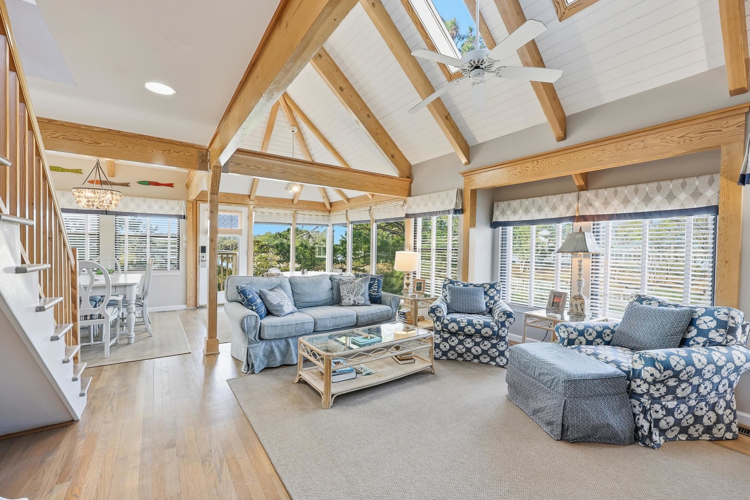 32 Spot Tail at Oystercatcher