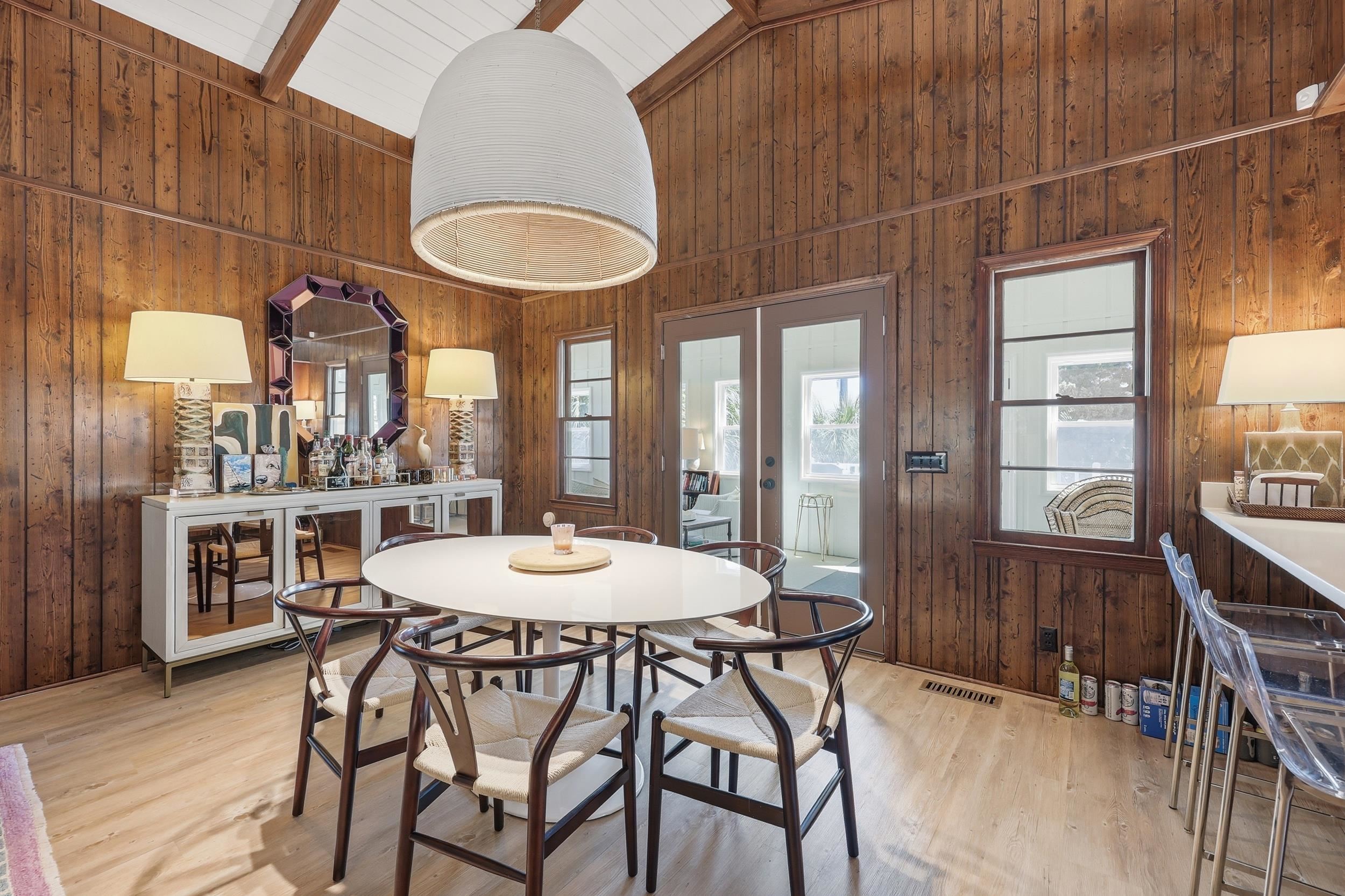 373 Sundial Dr.