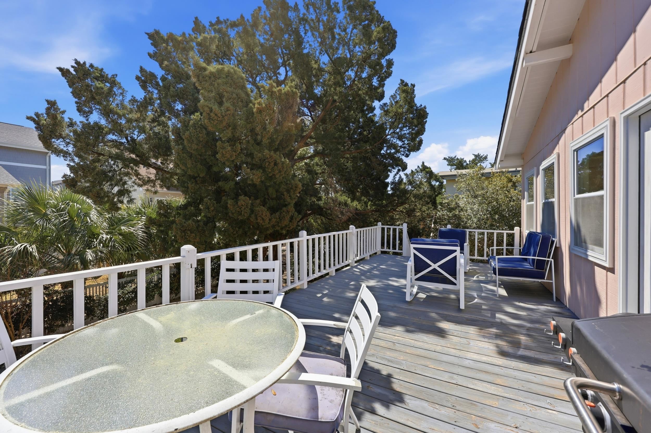 373 Sundial Dr.