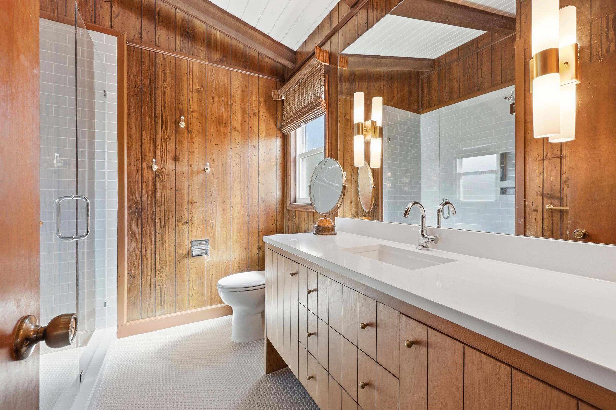 373 Sundial Dr.