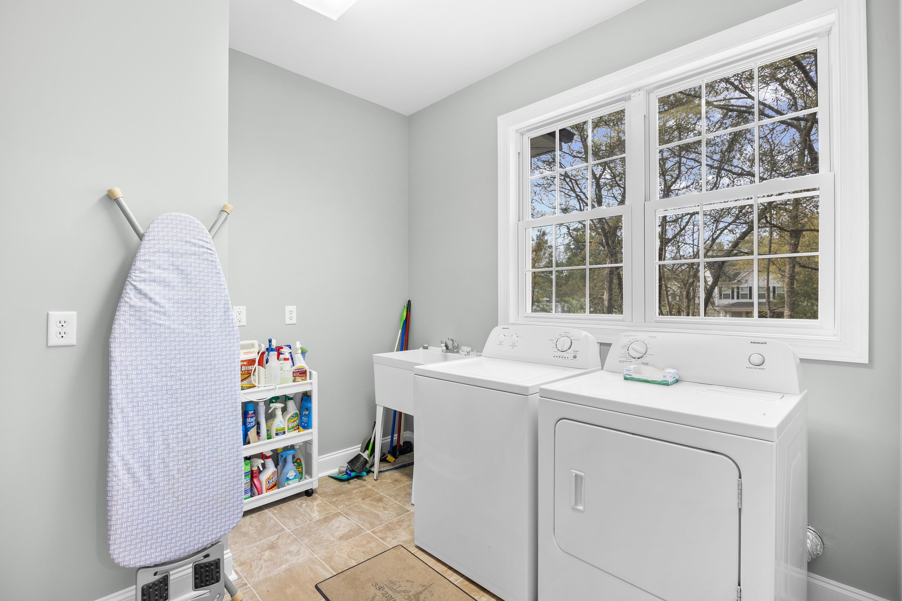 225 Red Maple Dr.