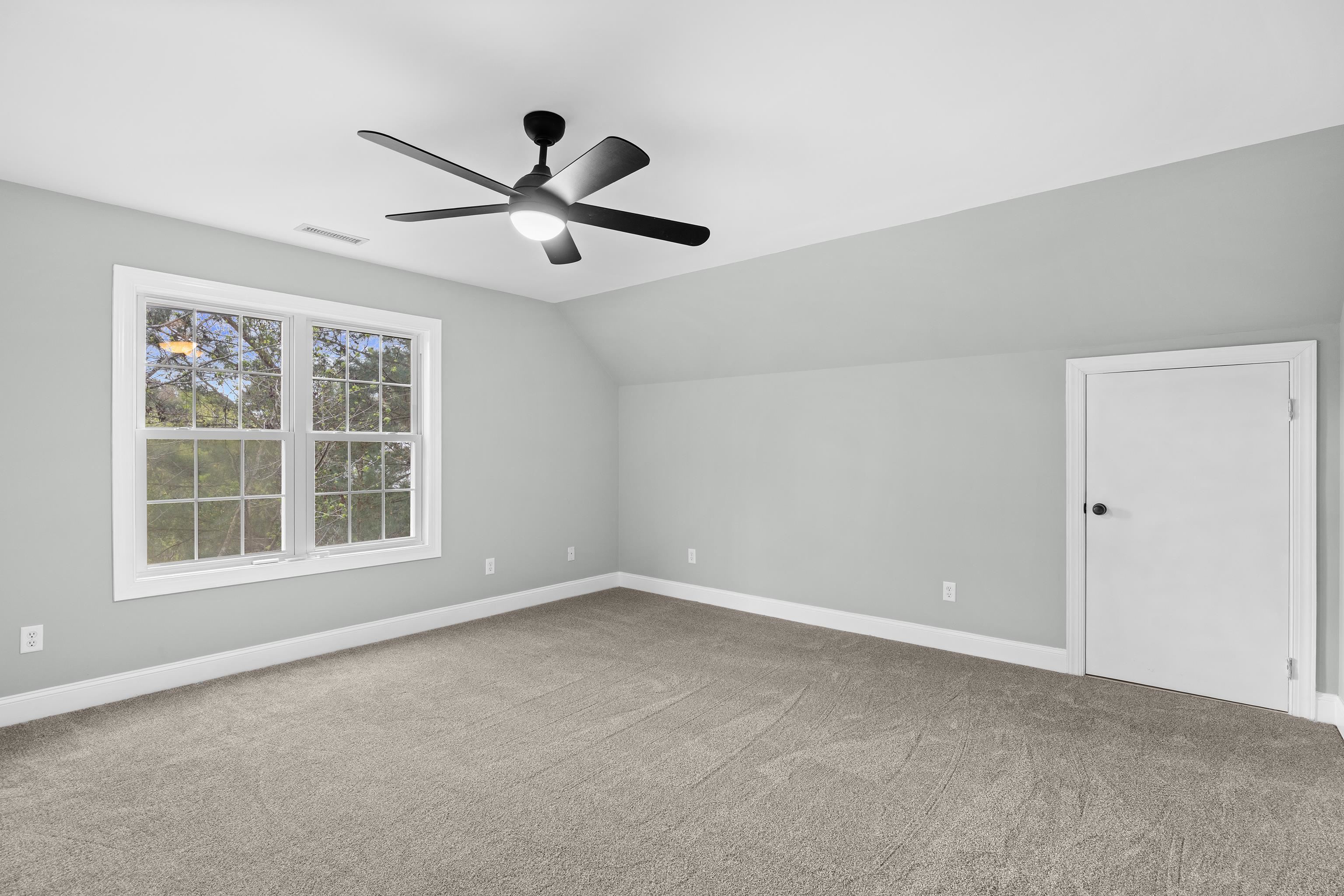 225 Red Maple Dr.