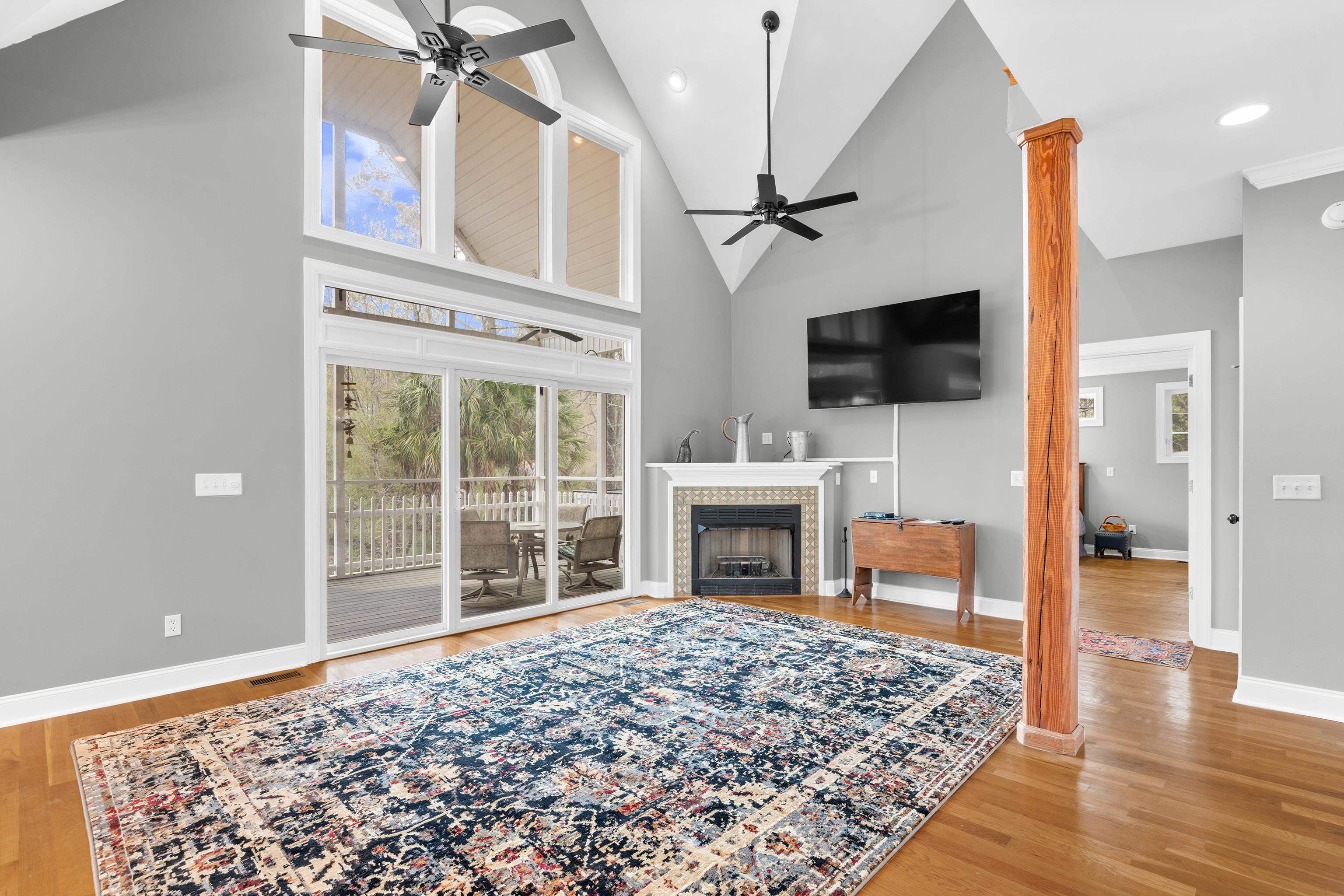 225 Red Maple Dr.