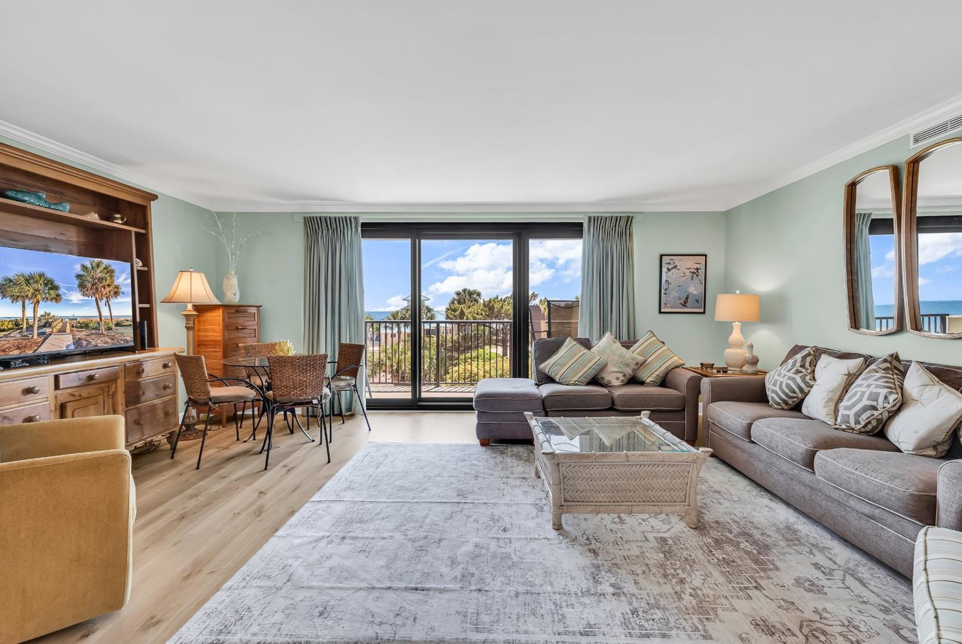 741 Retreat Beach Circle Unit: B2H