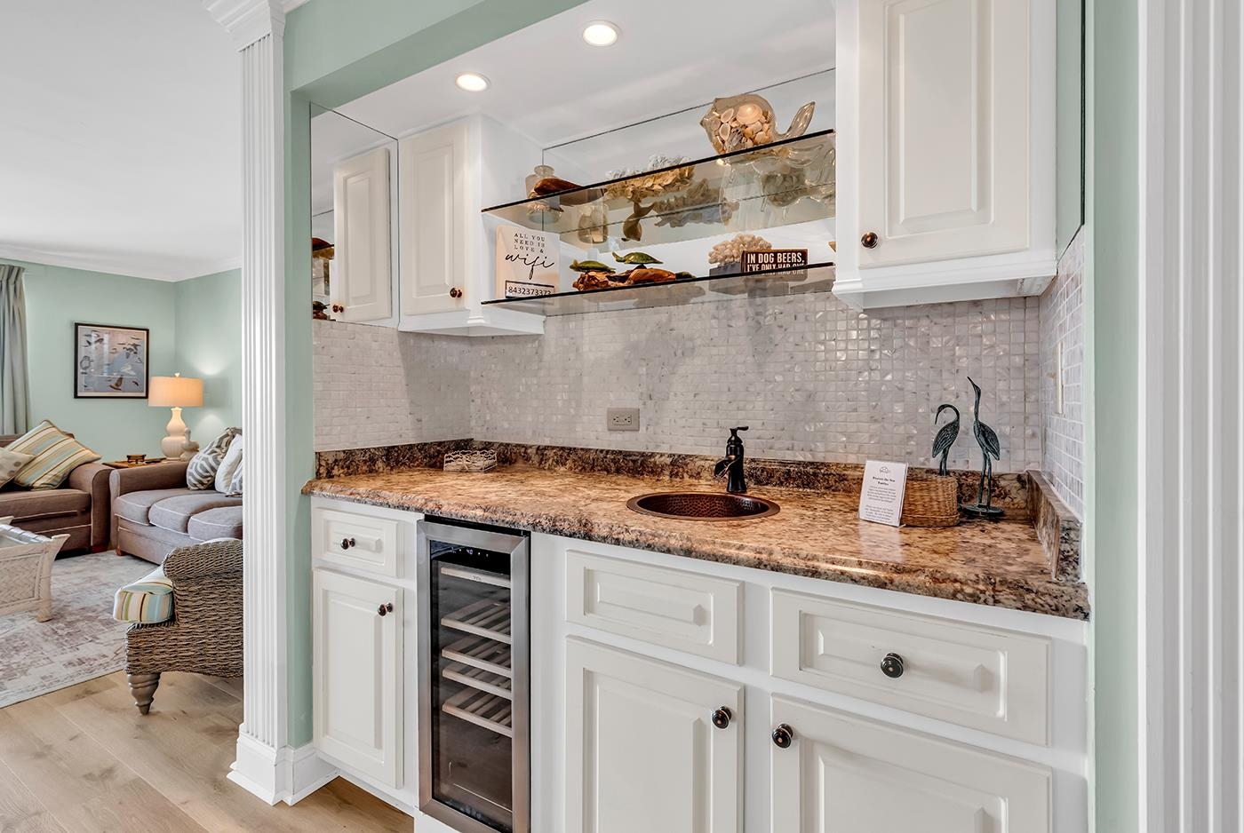 741 Retreat Beach Circle Unit: B2H