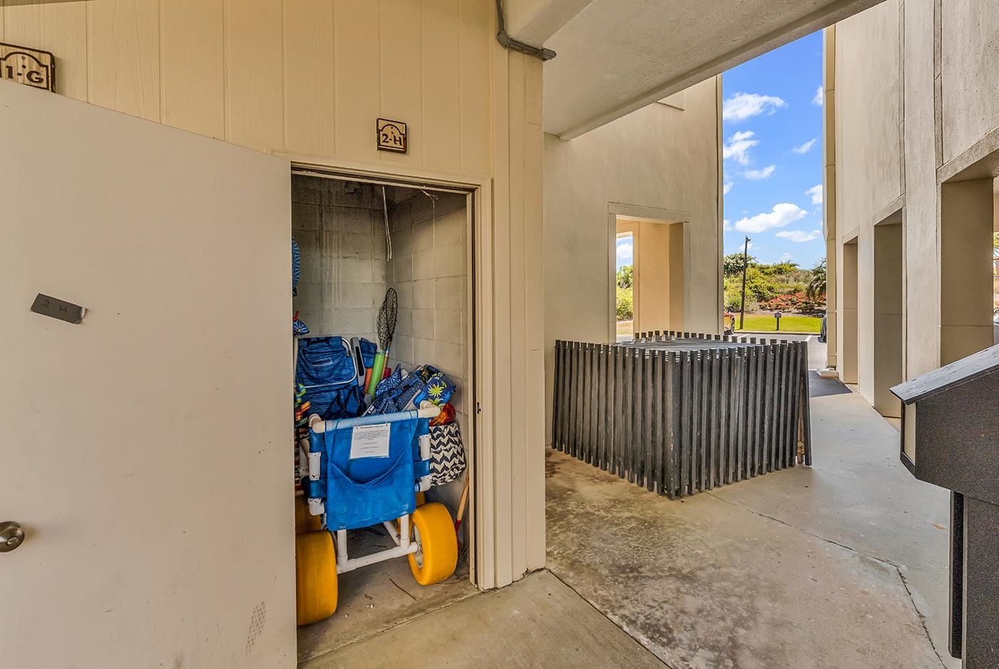 741 Retreat Beach Circle Unit: B2H