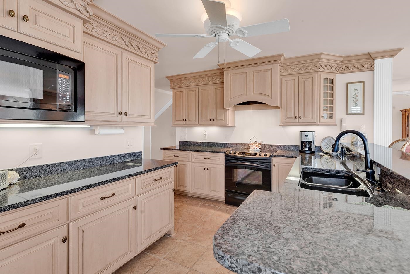 200 Breakers Reef Dr. Unit: 2B