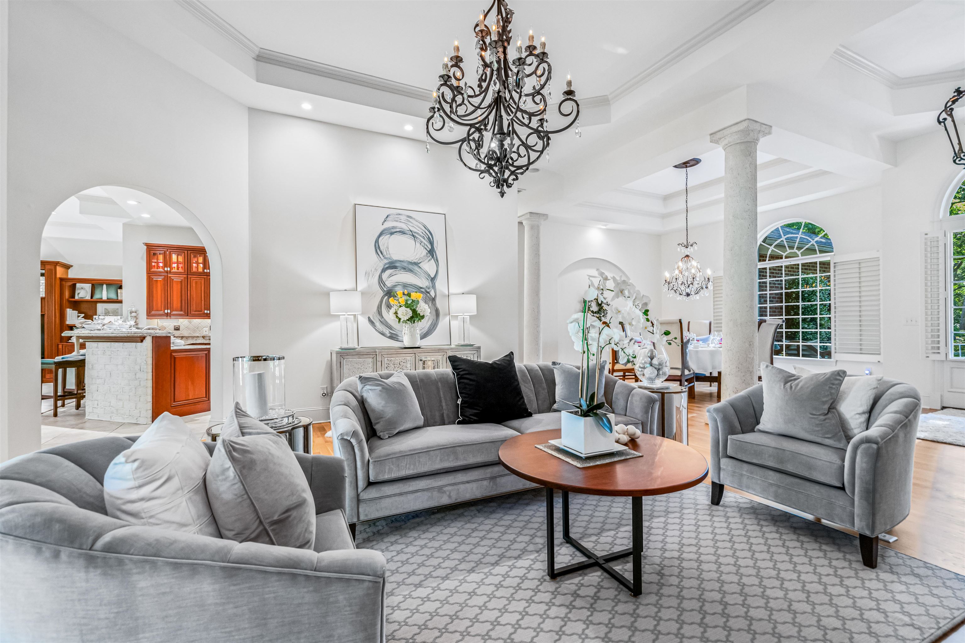 4488 Richmond Hill Dr.