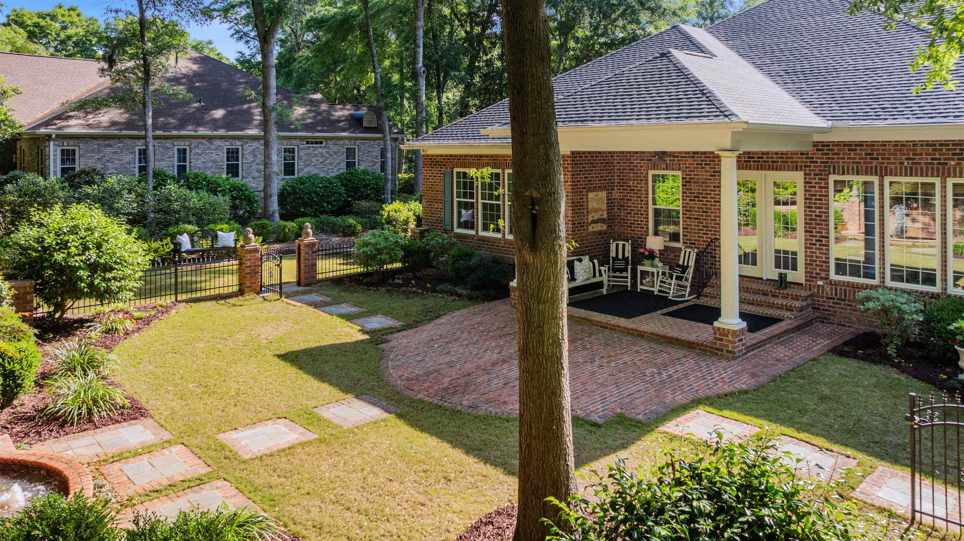 4488 Richmond Hill Dr.