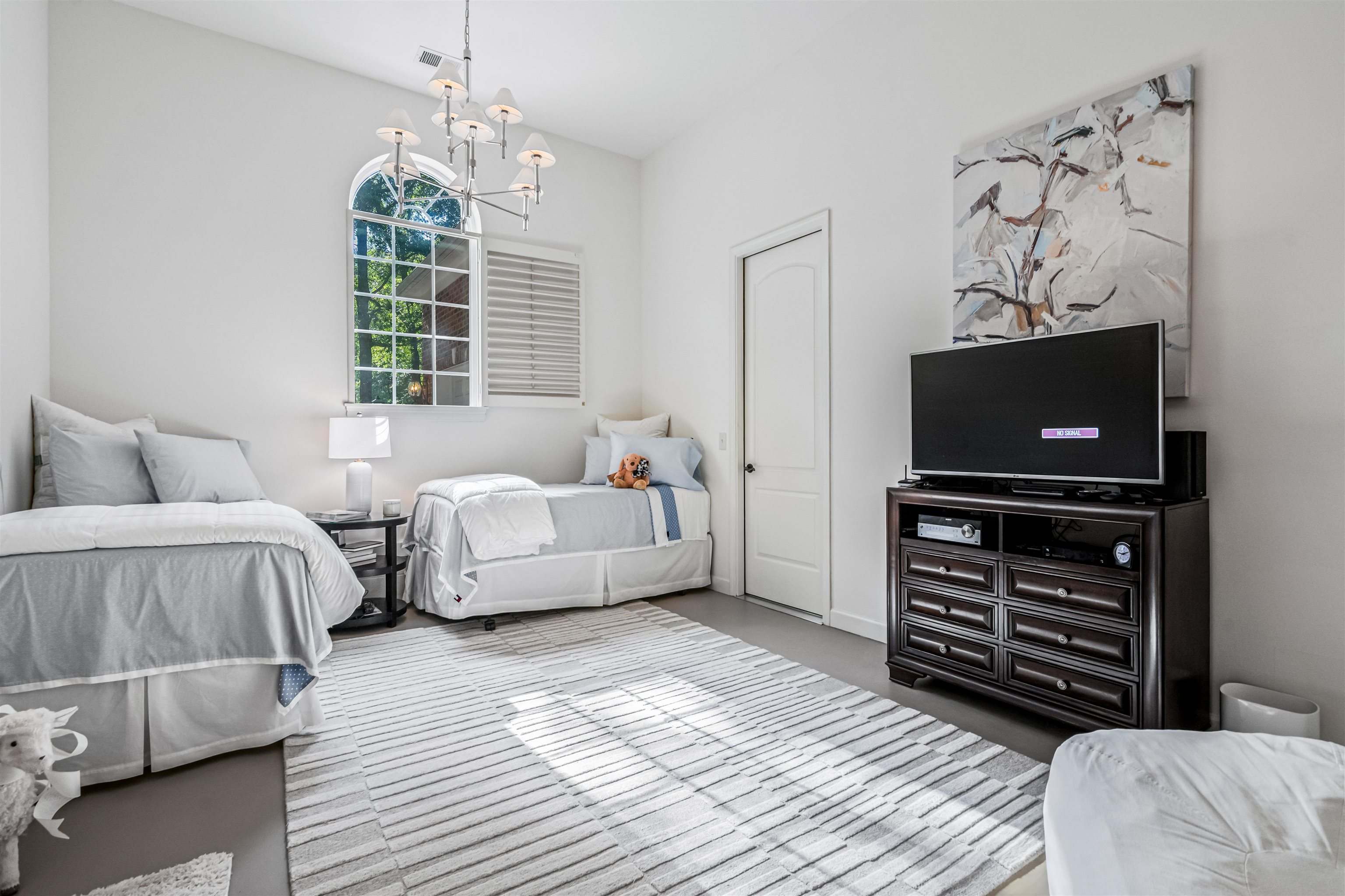 4488 Richmond Hill Dr.