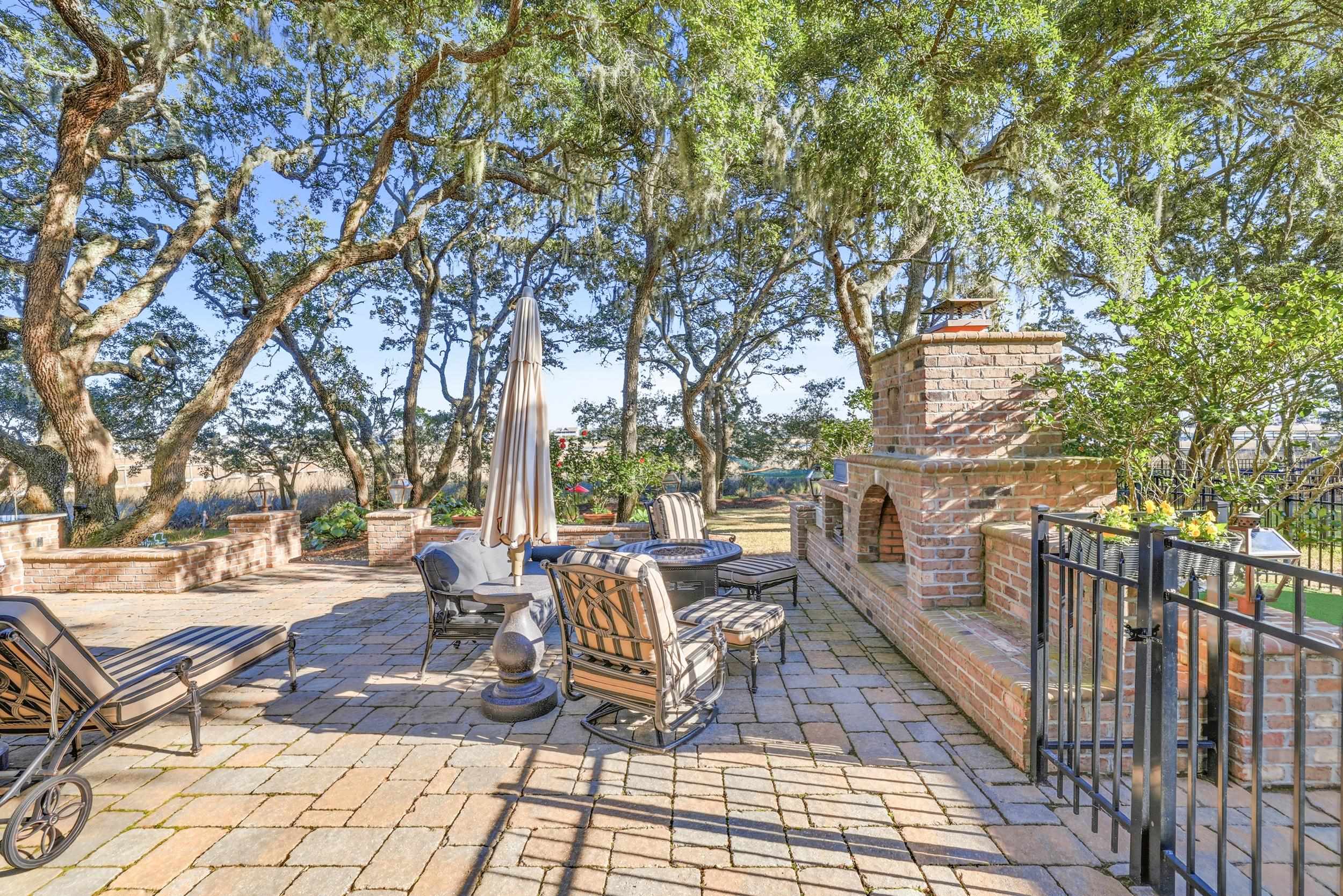 46 High Hammock Way
