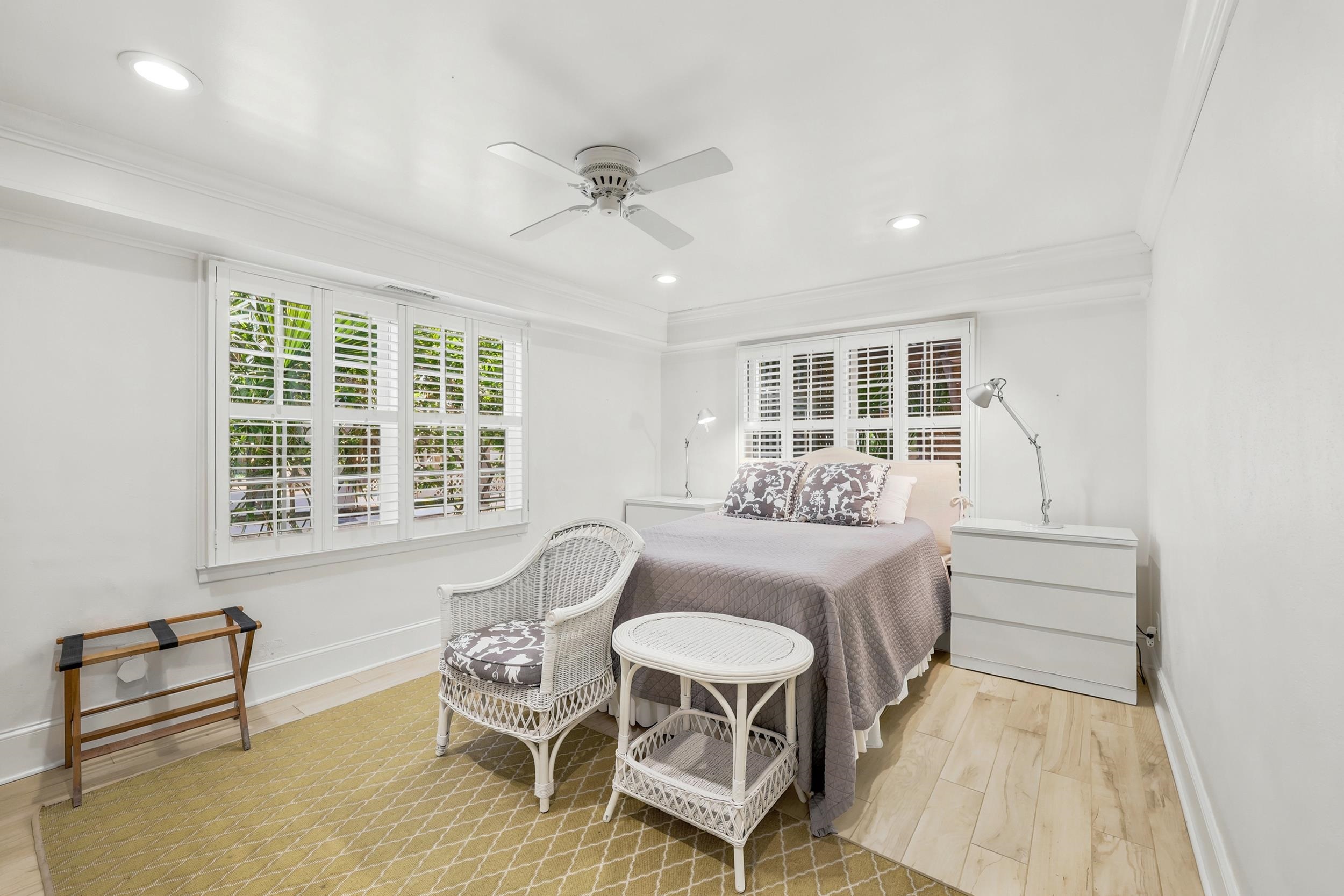 370 Sundial Dr.