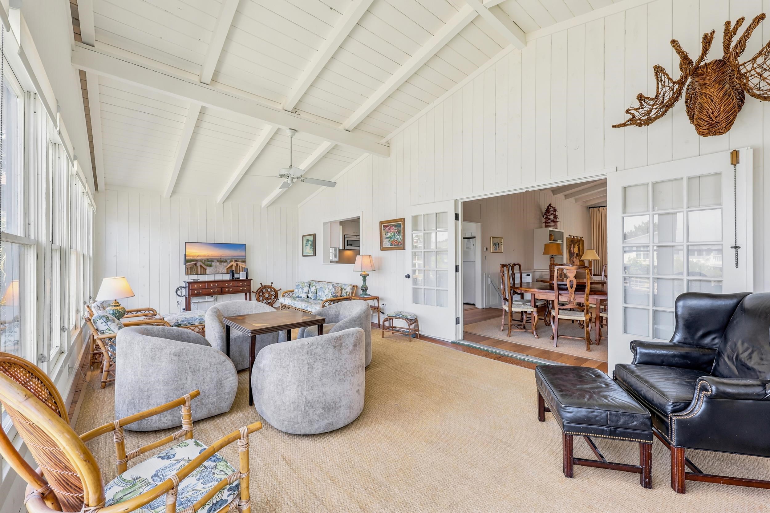 370 Sundial Dr.