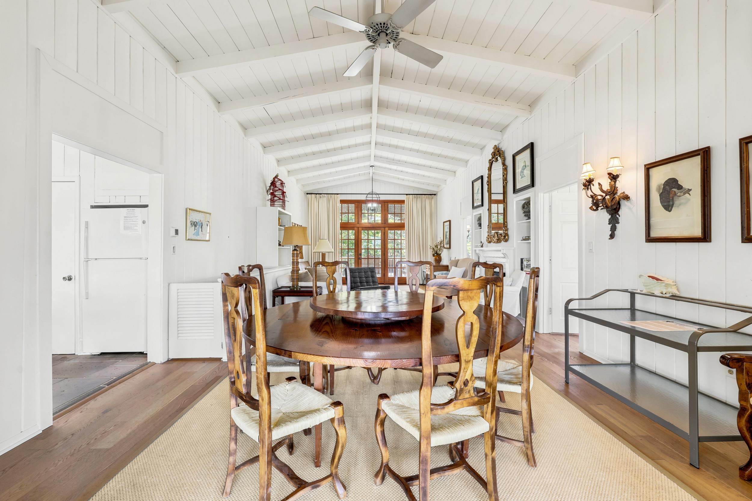 370 Sundial Dr.
