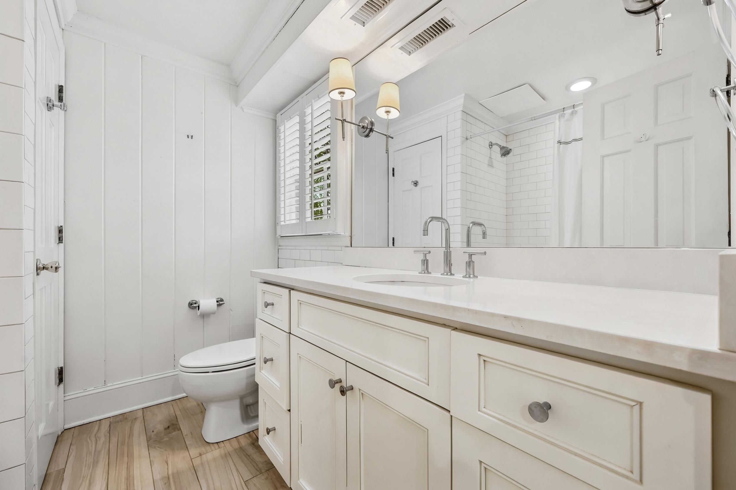 370 Sundial Dr.