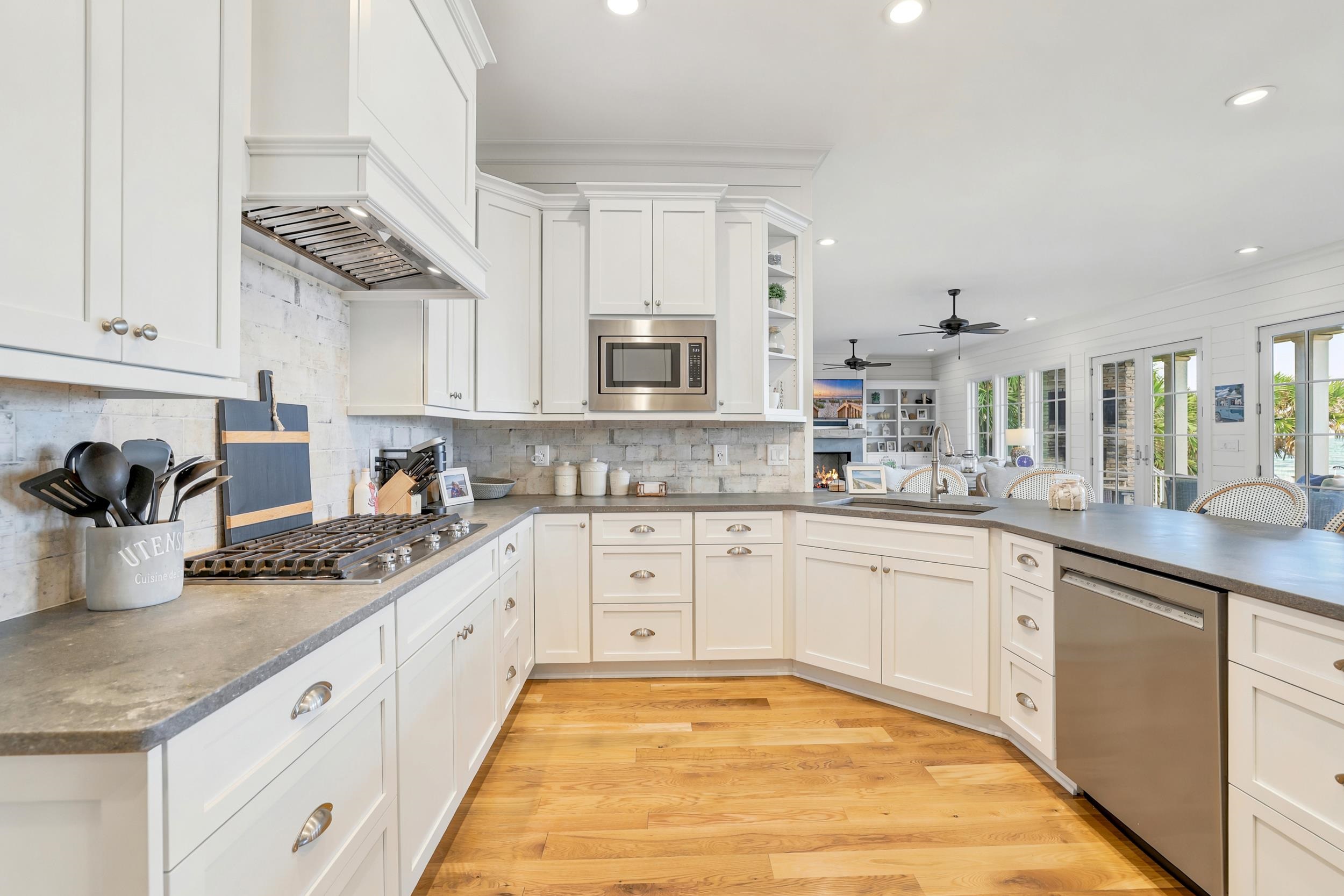 1008 Parker Dr.