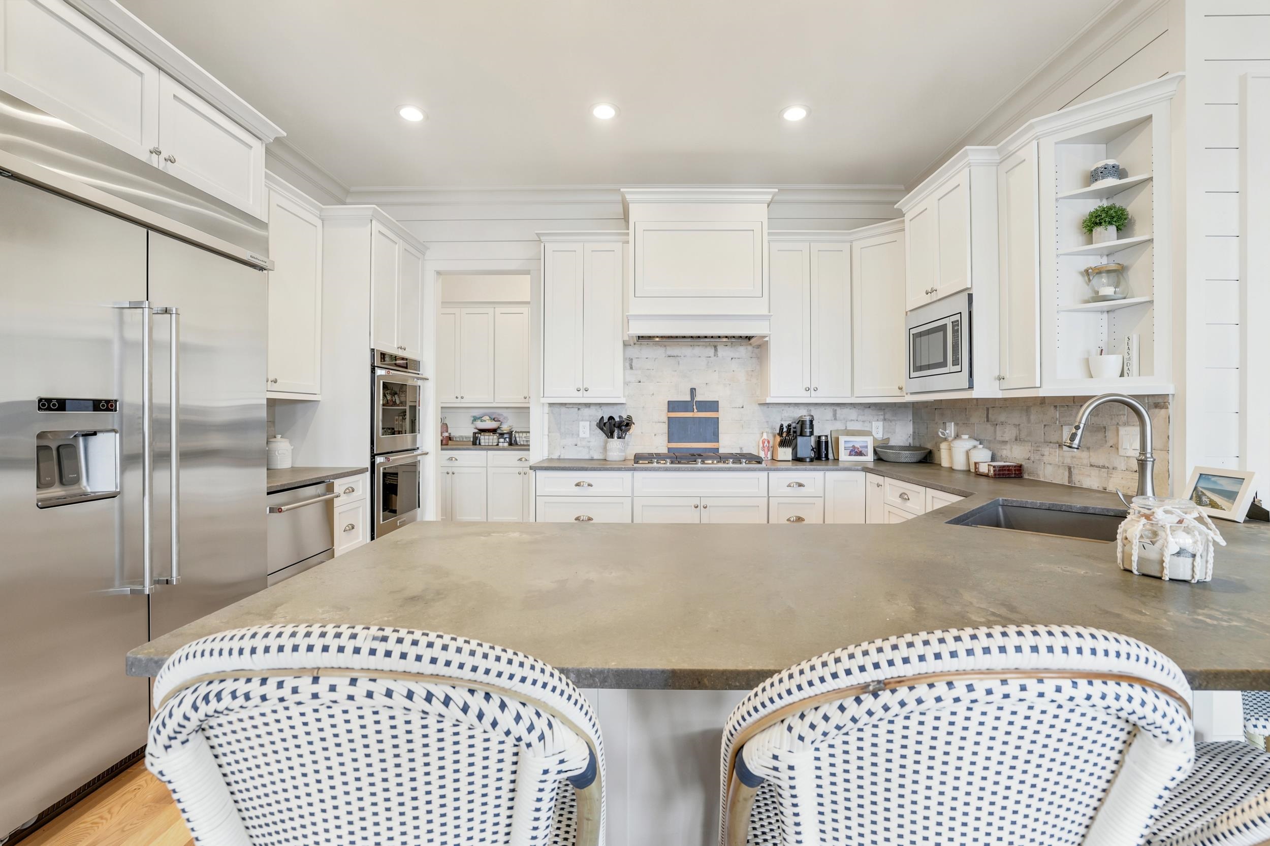 1008 Parker Dr.