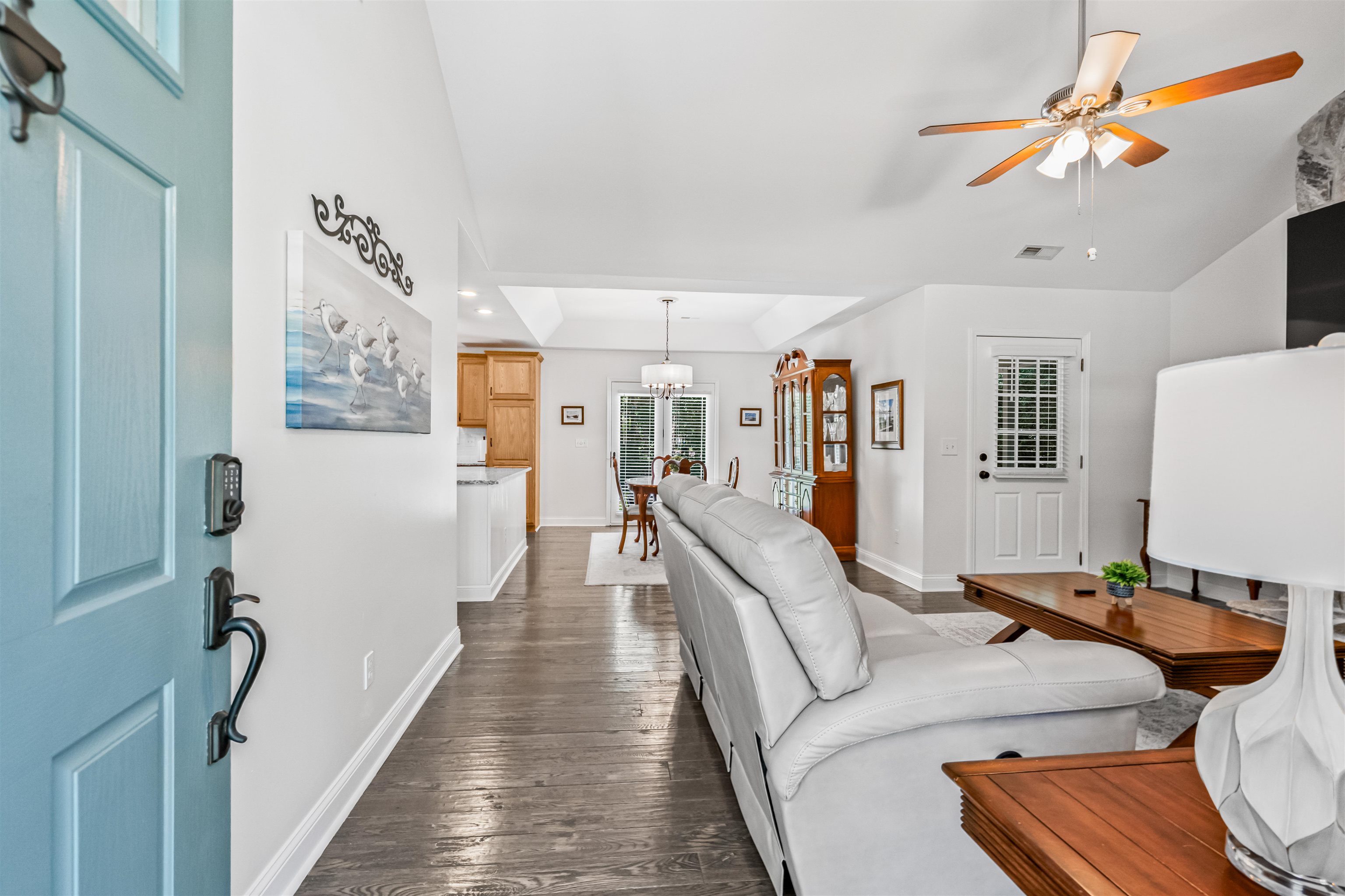 196 Old Cedar Loop