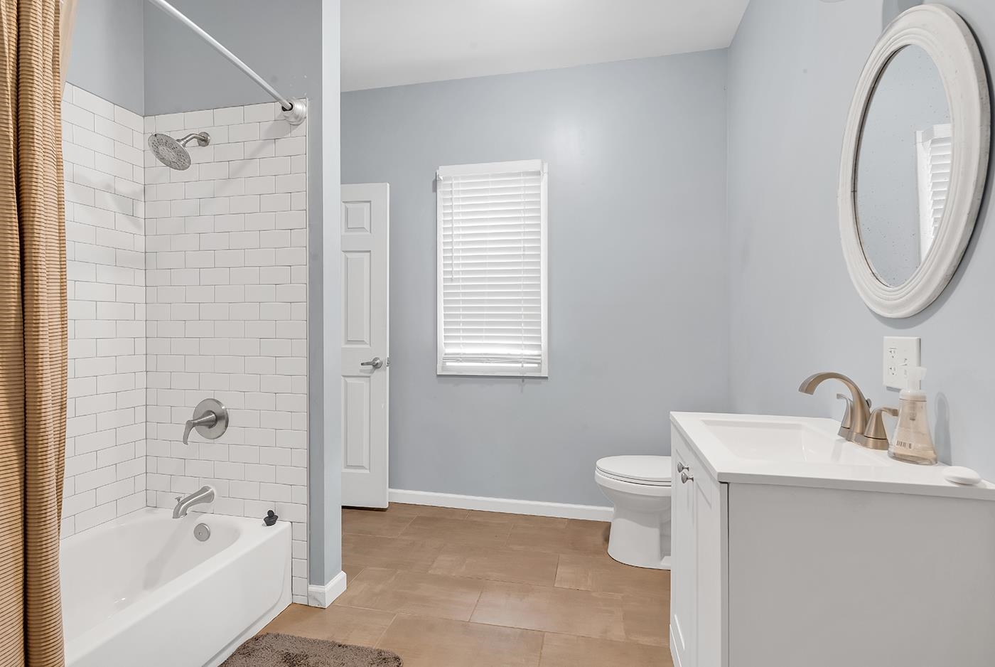 709 Old Waccamaw Dr.