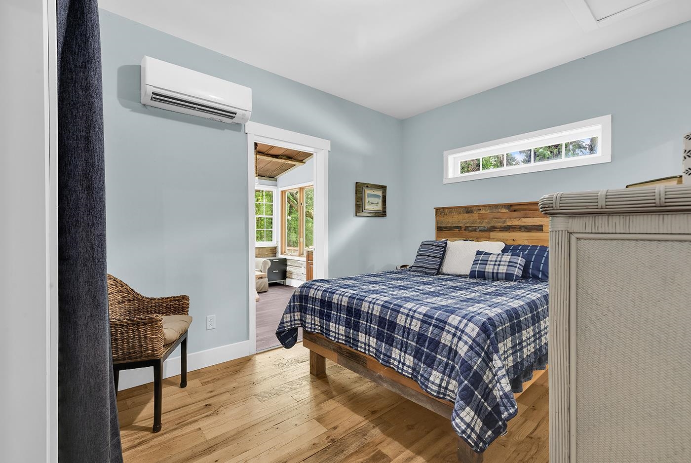 709 Old Waccamaw Dr.