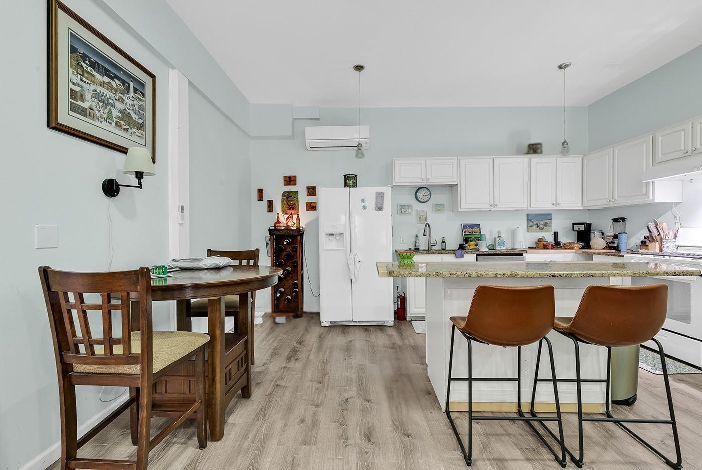 709 Old Waccamaw Dr.