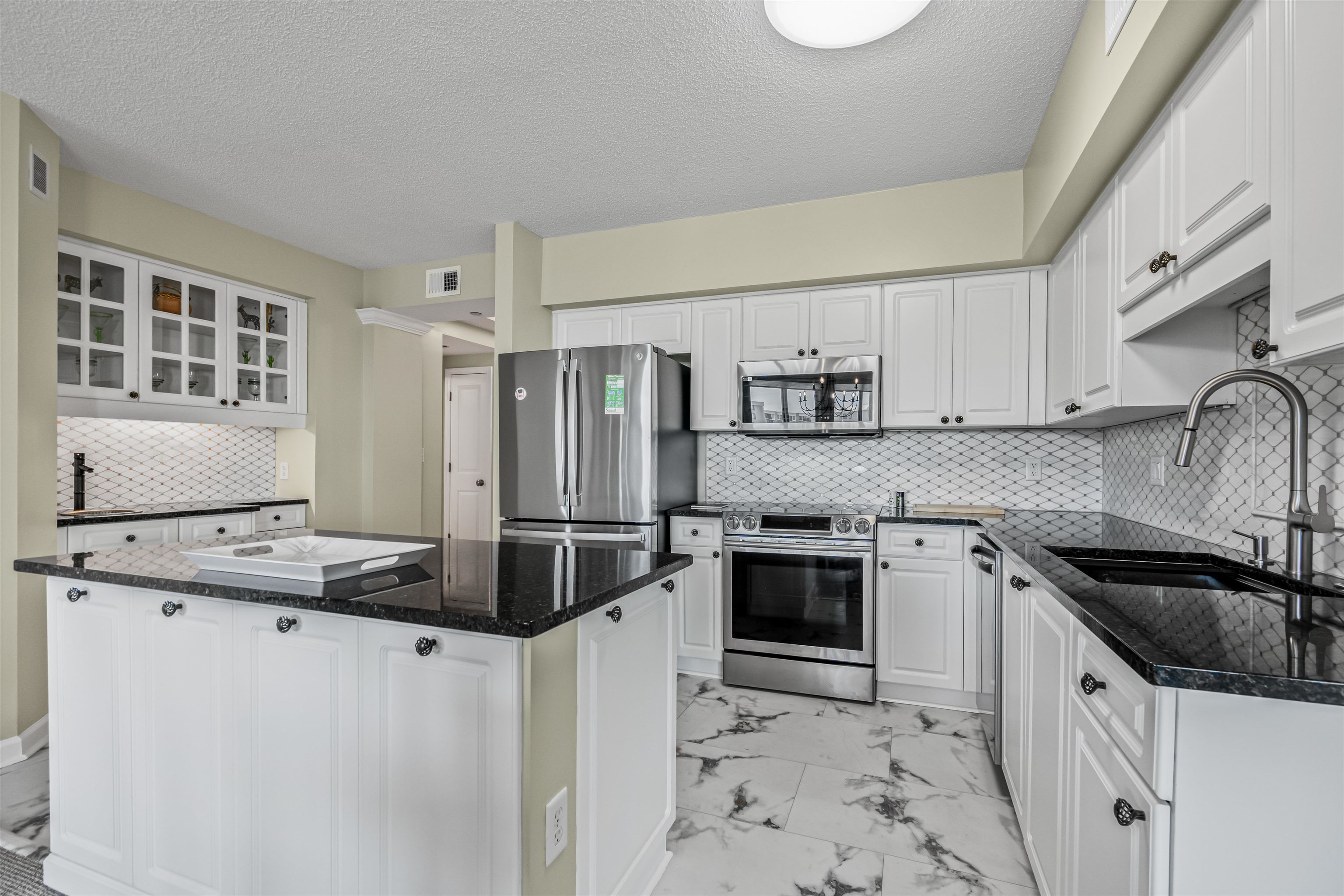 139 S Dunes Dr. Unit: 303