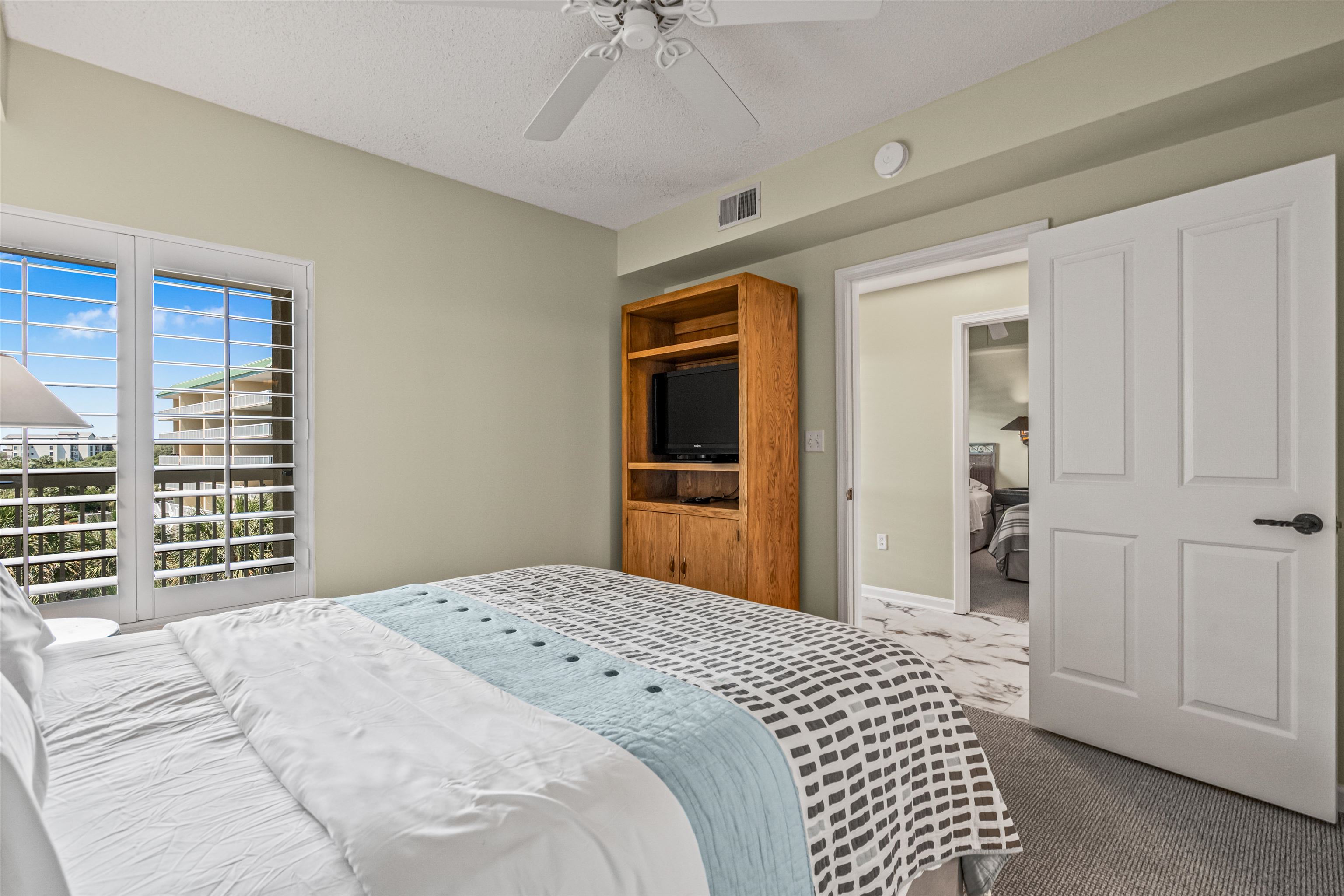 139 S Dunes Dr. Unit: 303