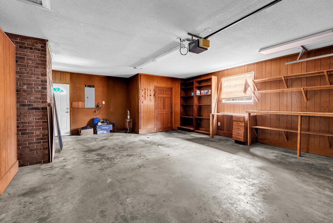 356 Lakewood Ave.