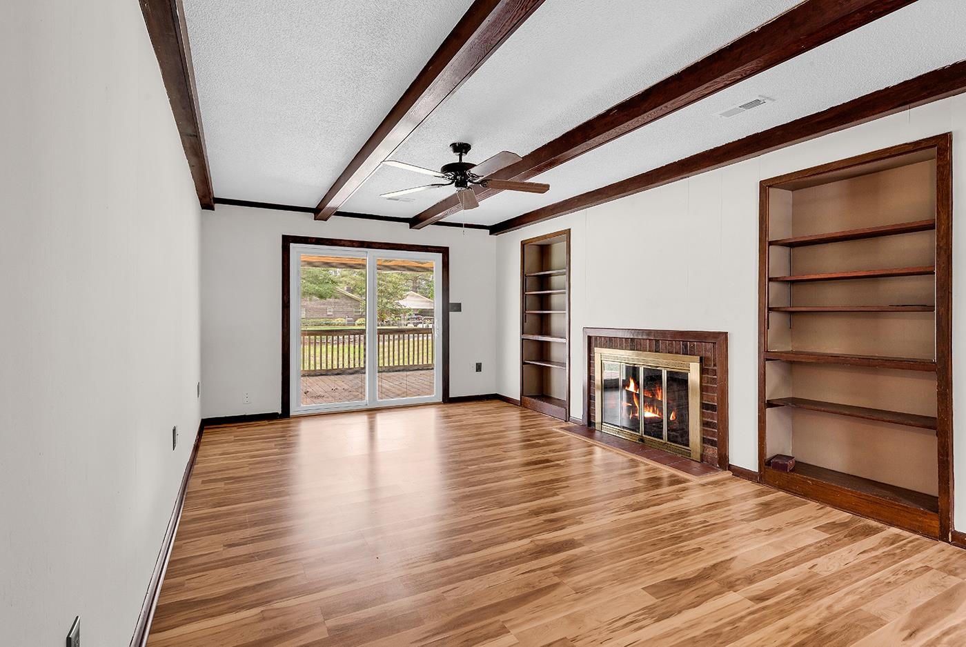 356 Lakewood Ave.