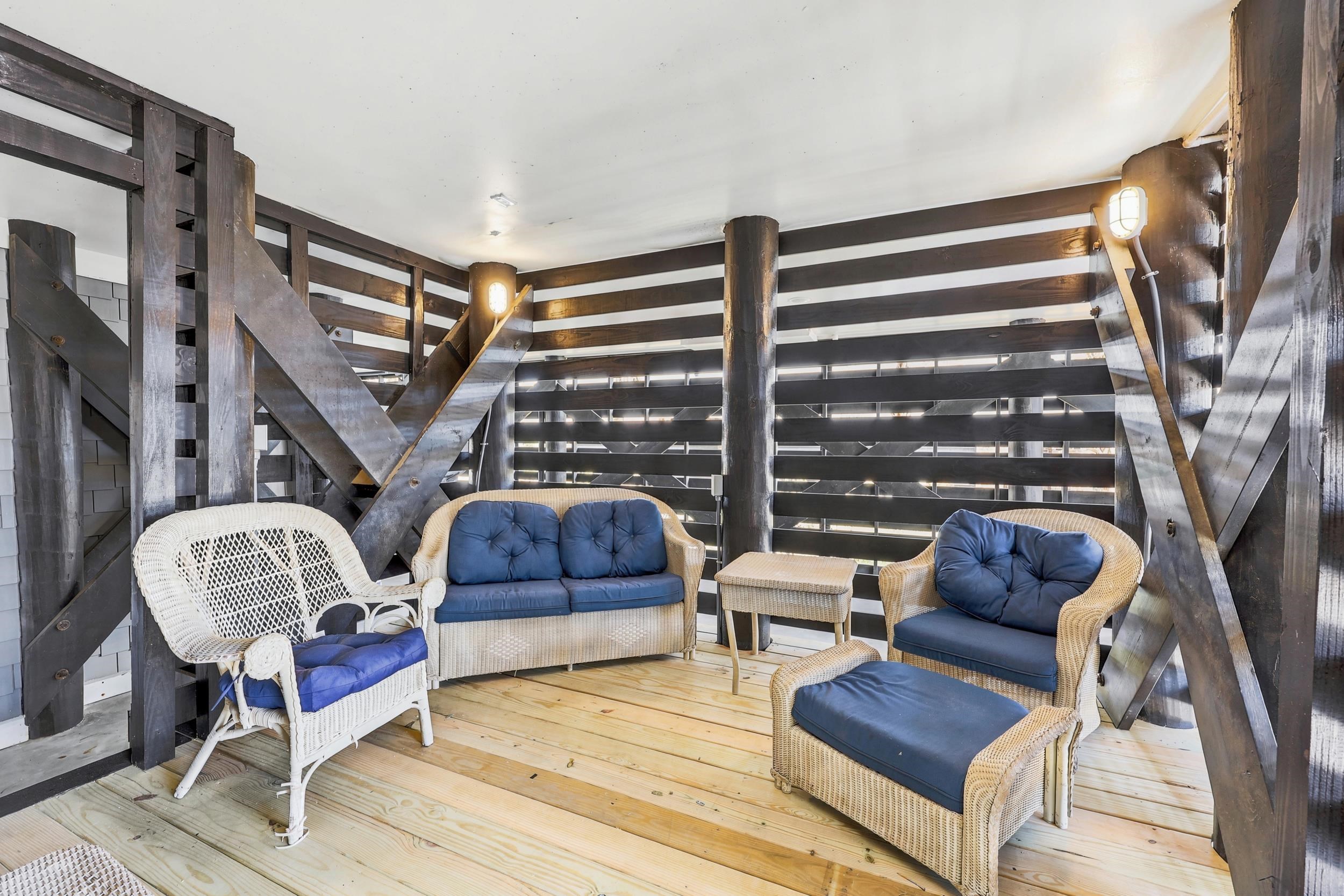 1229 Norris Dr.