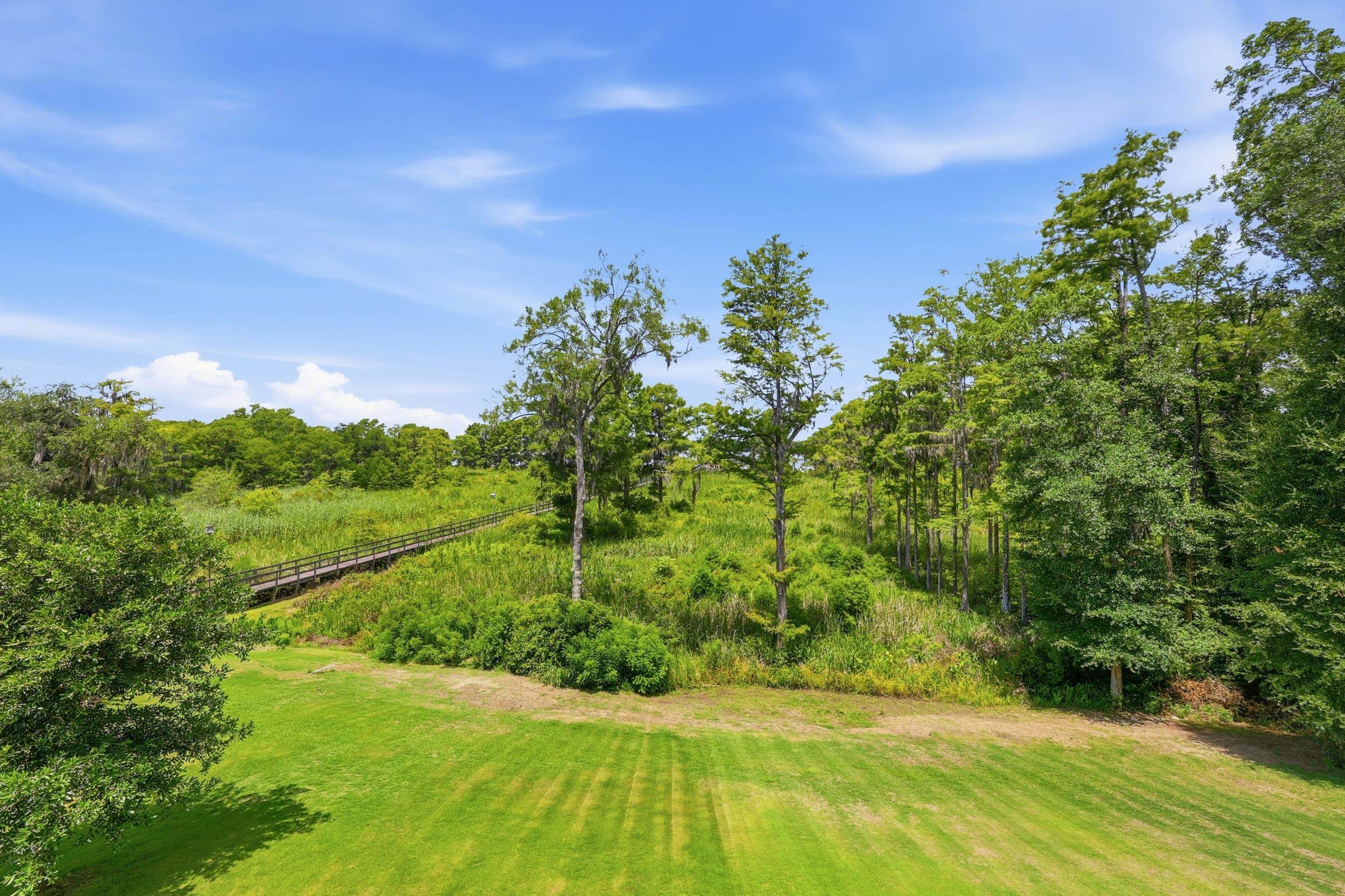 547 Bannockburn Rd.