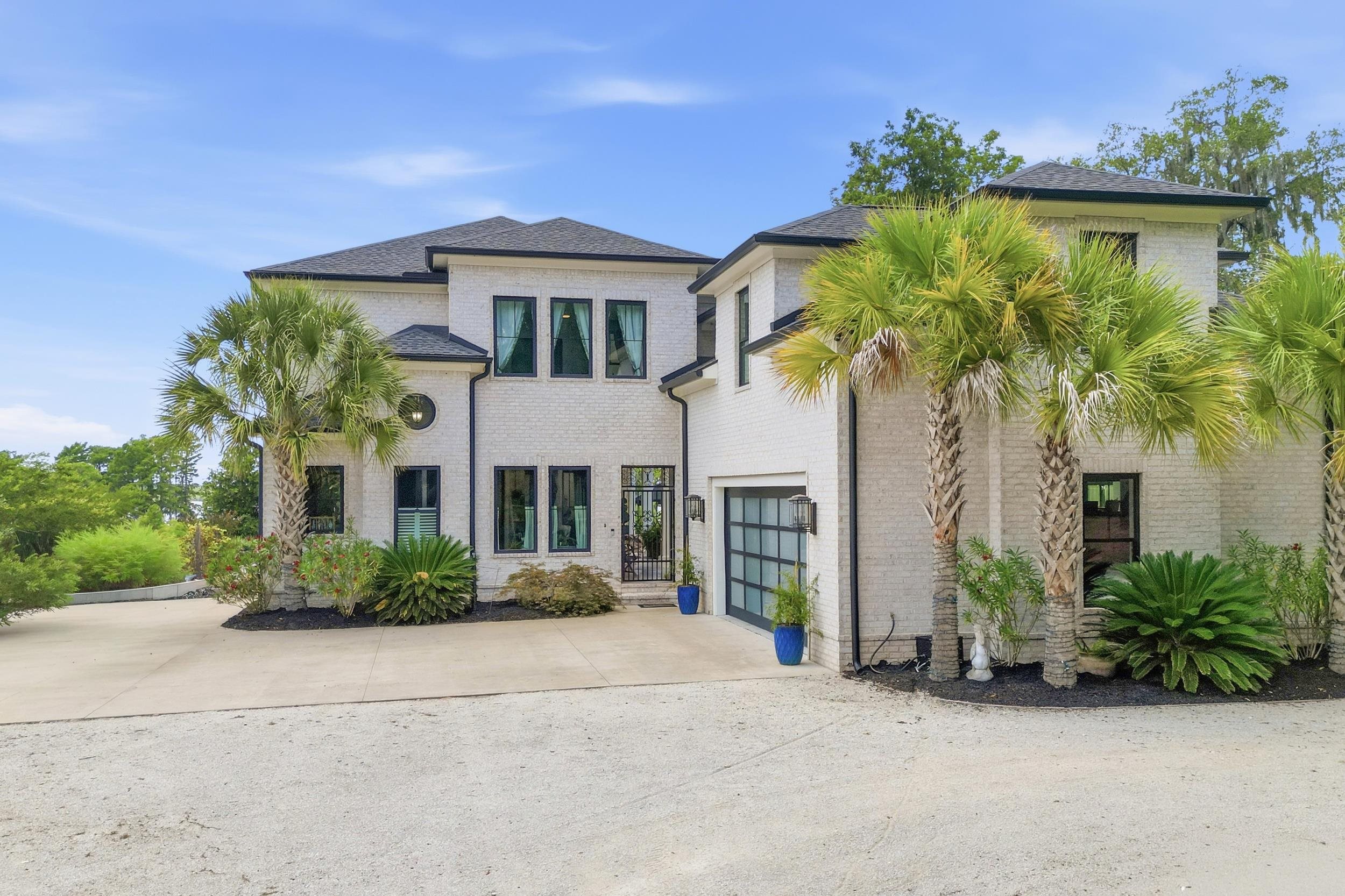 547 Bannockburn Rd.