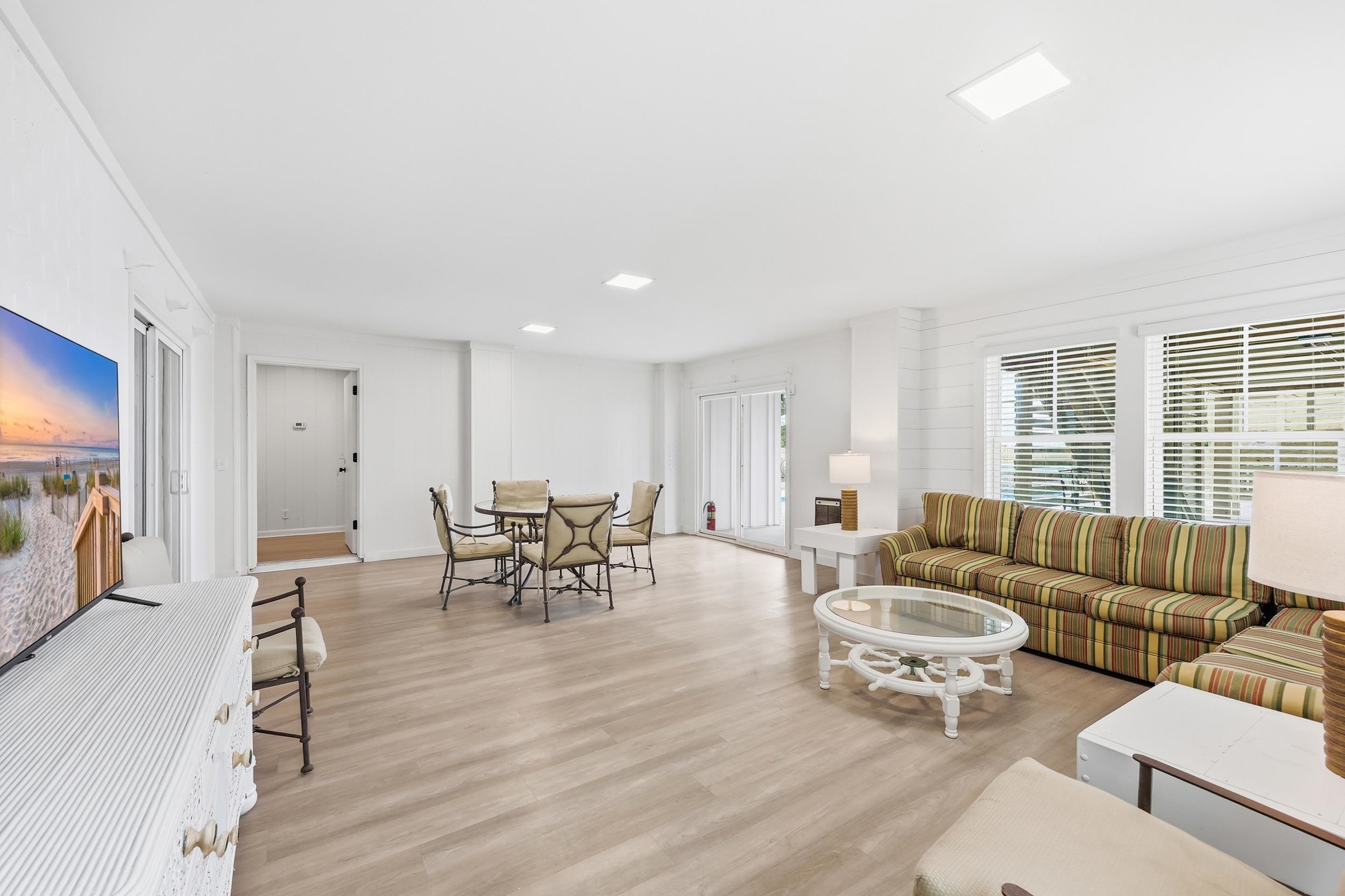 1184 Parker Dr.