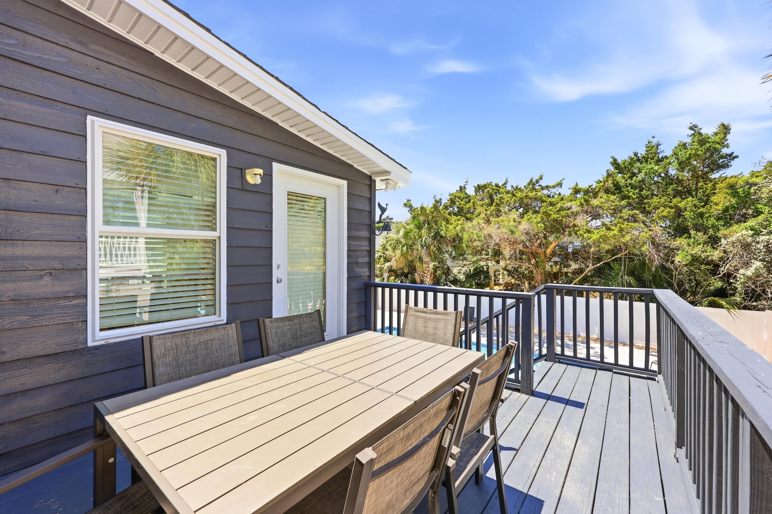 312 Norris Dr.