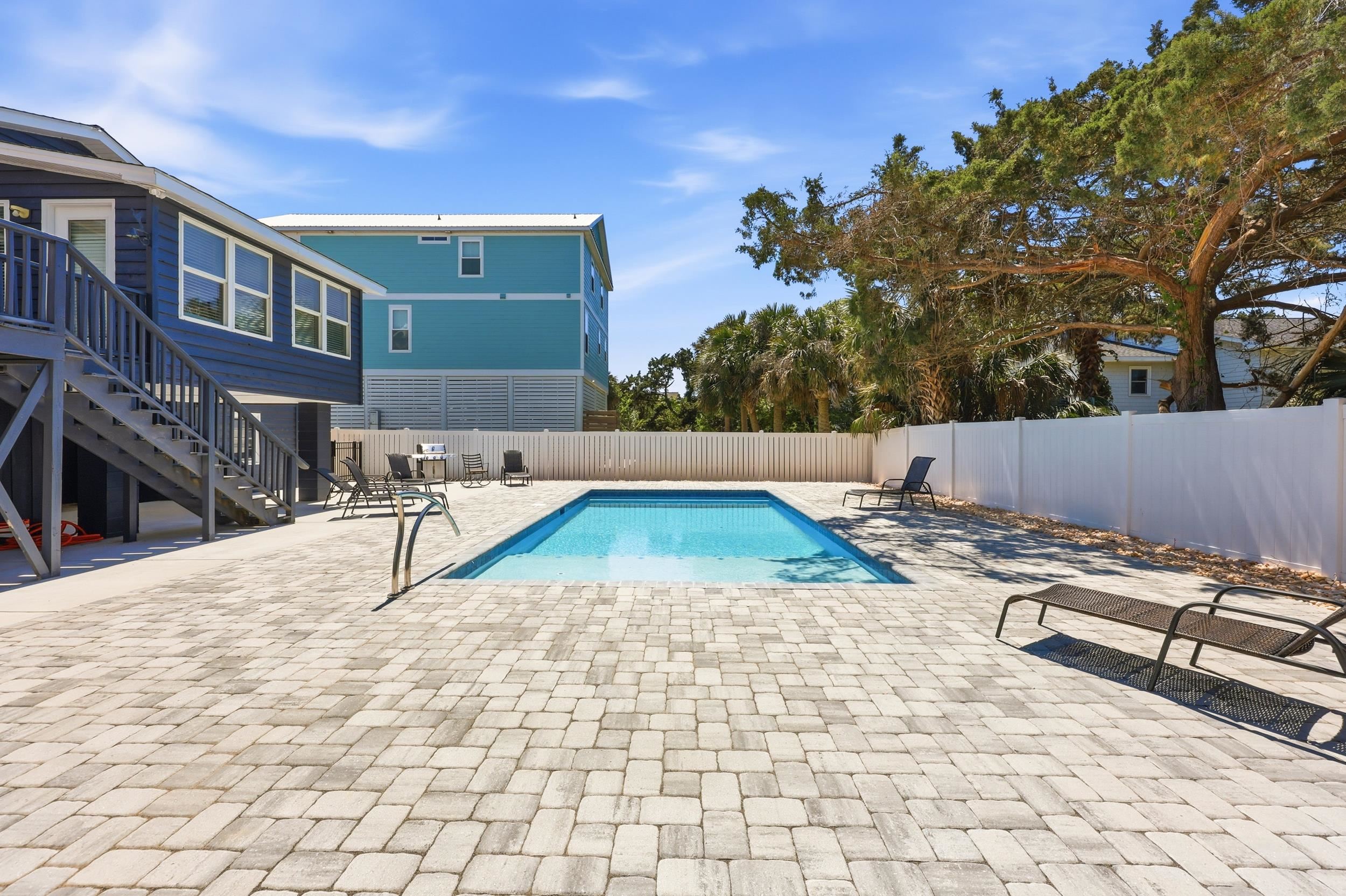 312 Norris Dr.