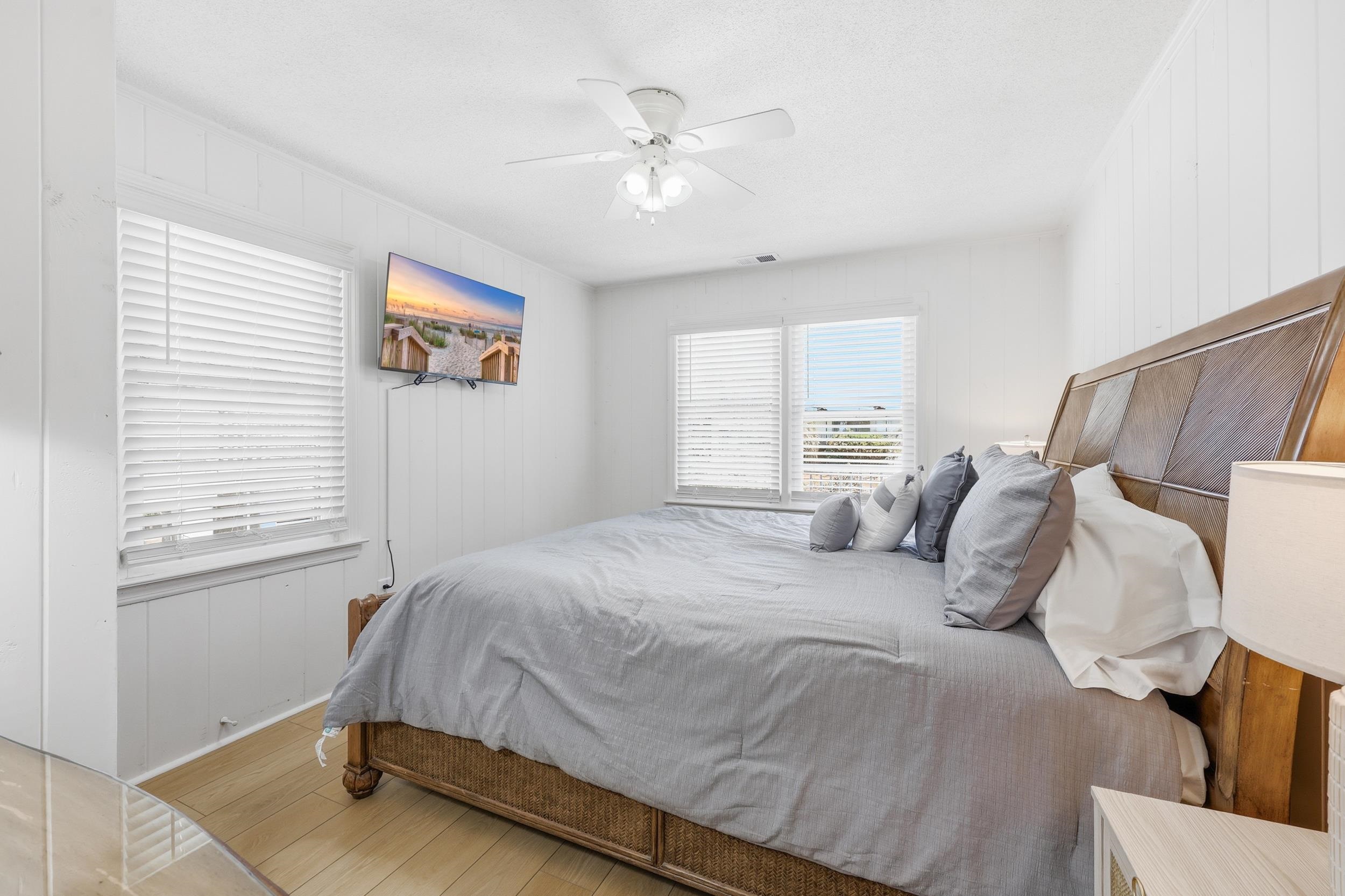 312 Norris Dr.