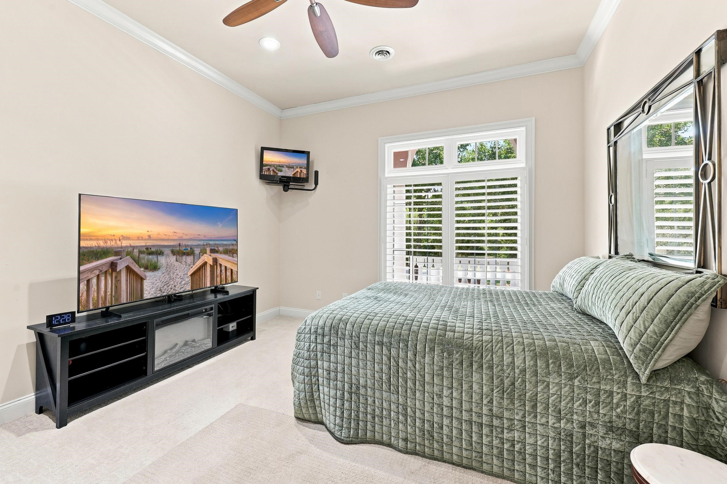673 Collins Meadow Dr.