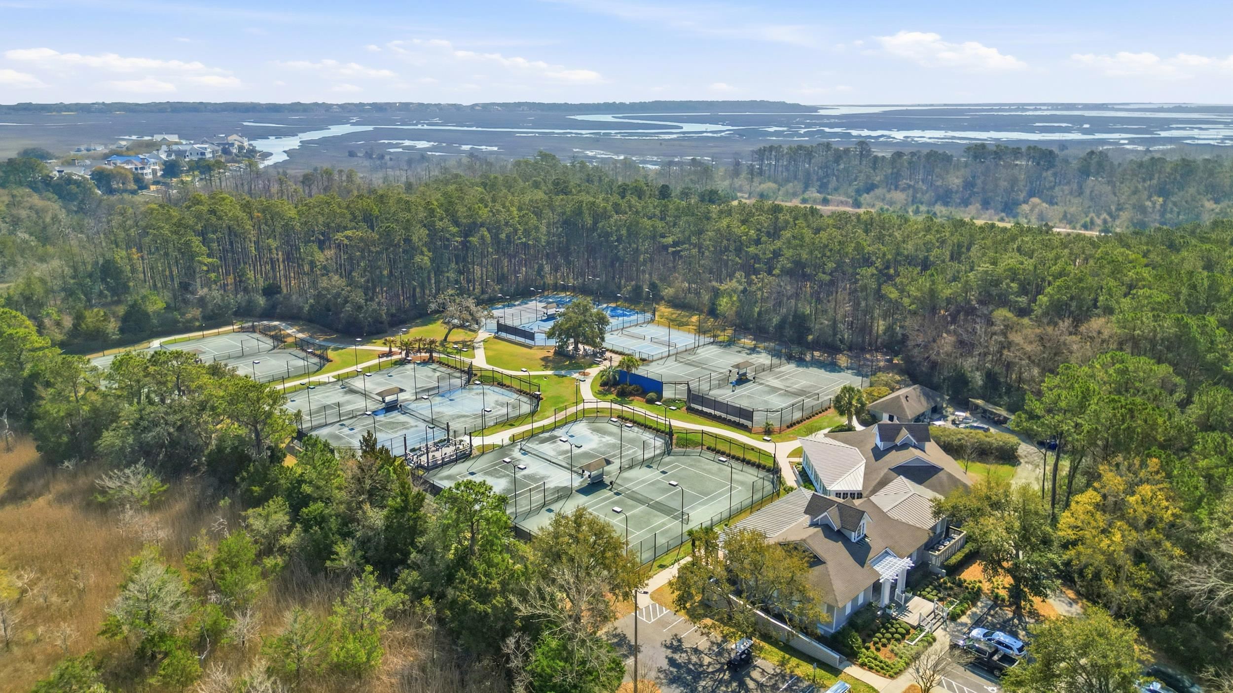 673 Collins Meadow Dr.