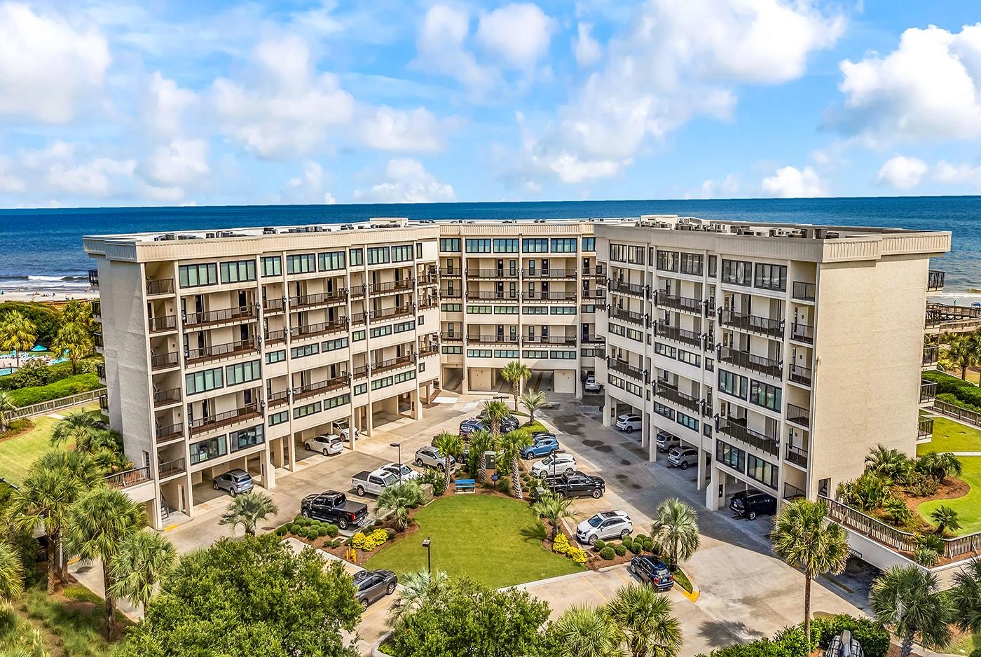 645 Retreat Beach Circle Unit: A-3-U